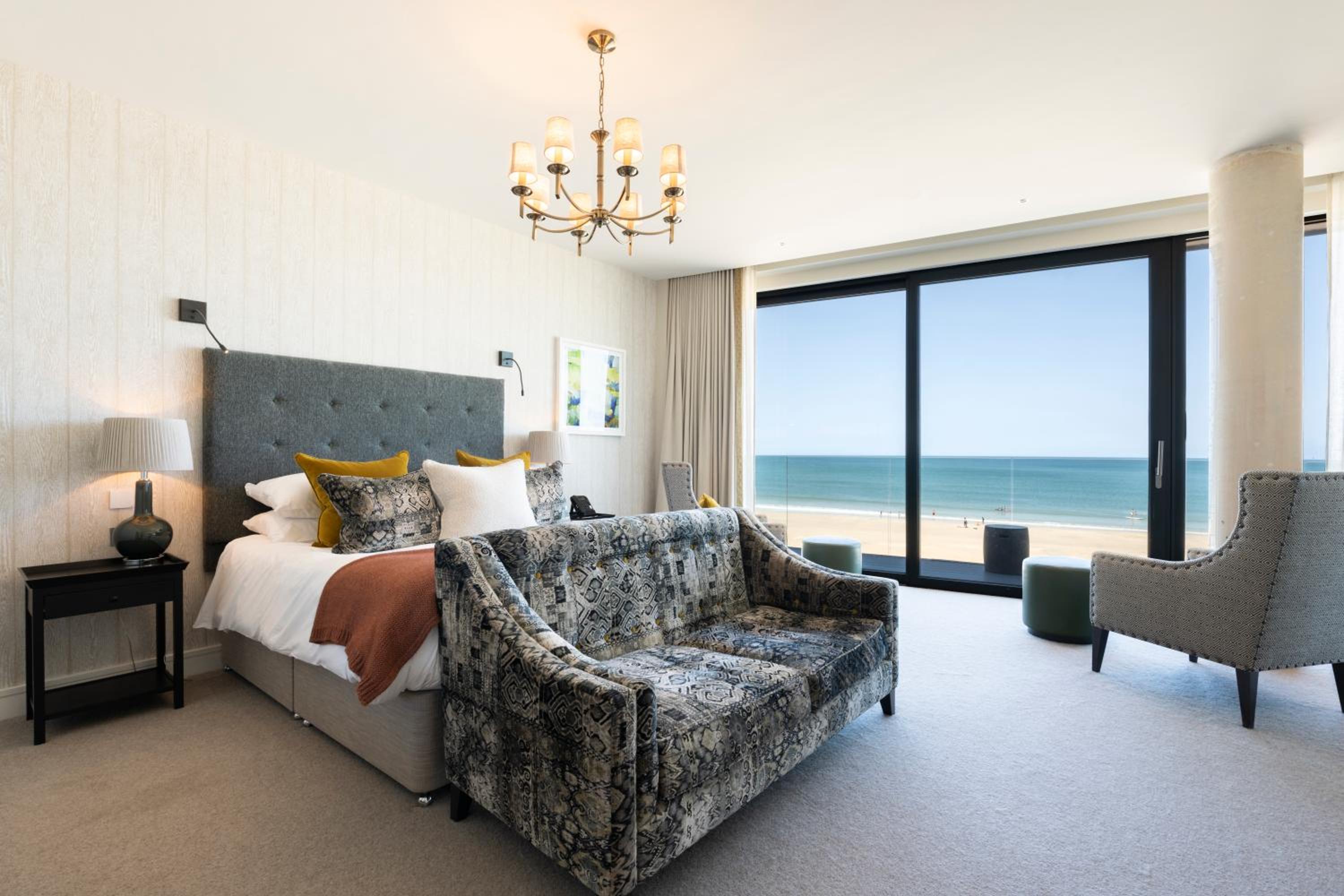 Suite with Sea View