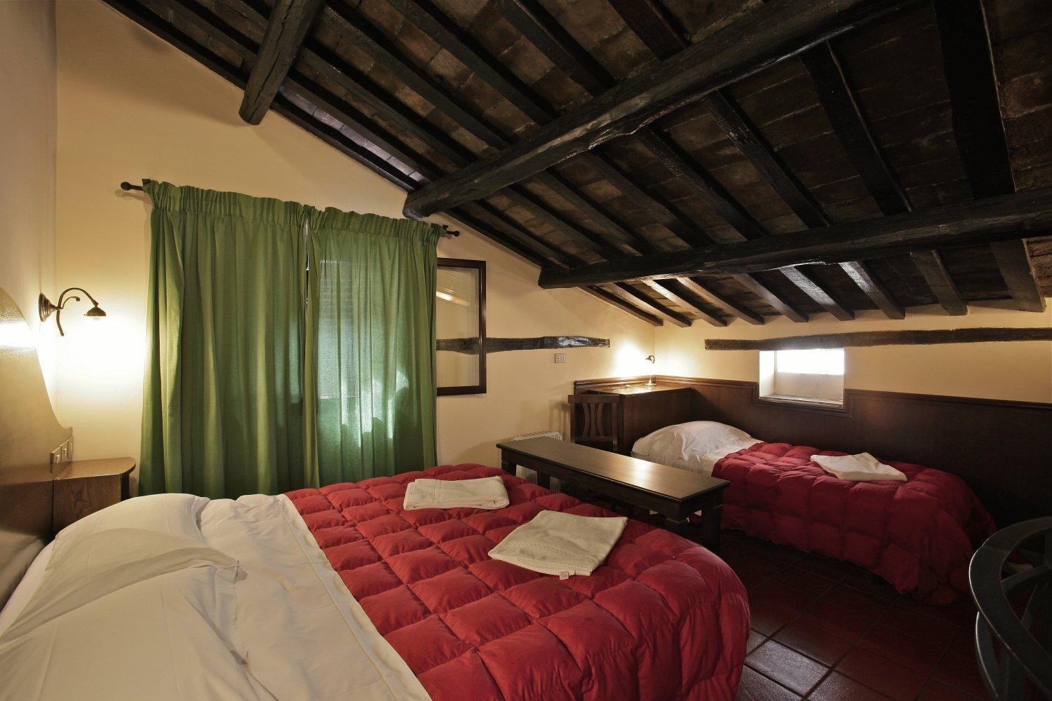 Triple Room - Photo 1