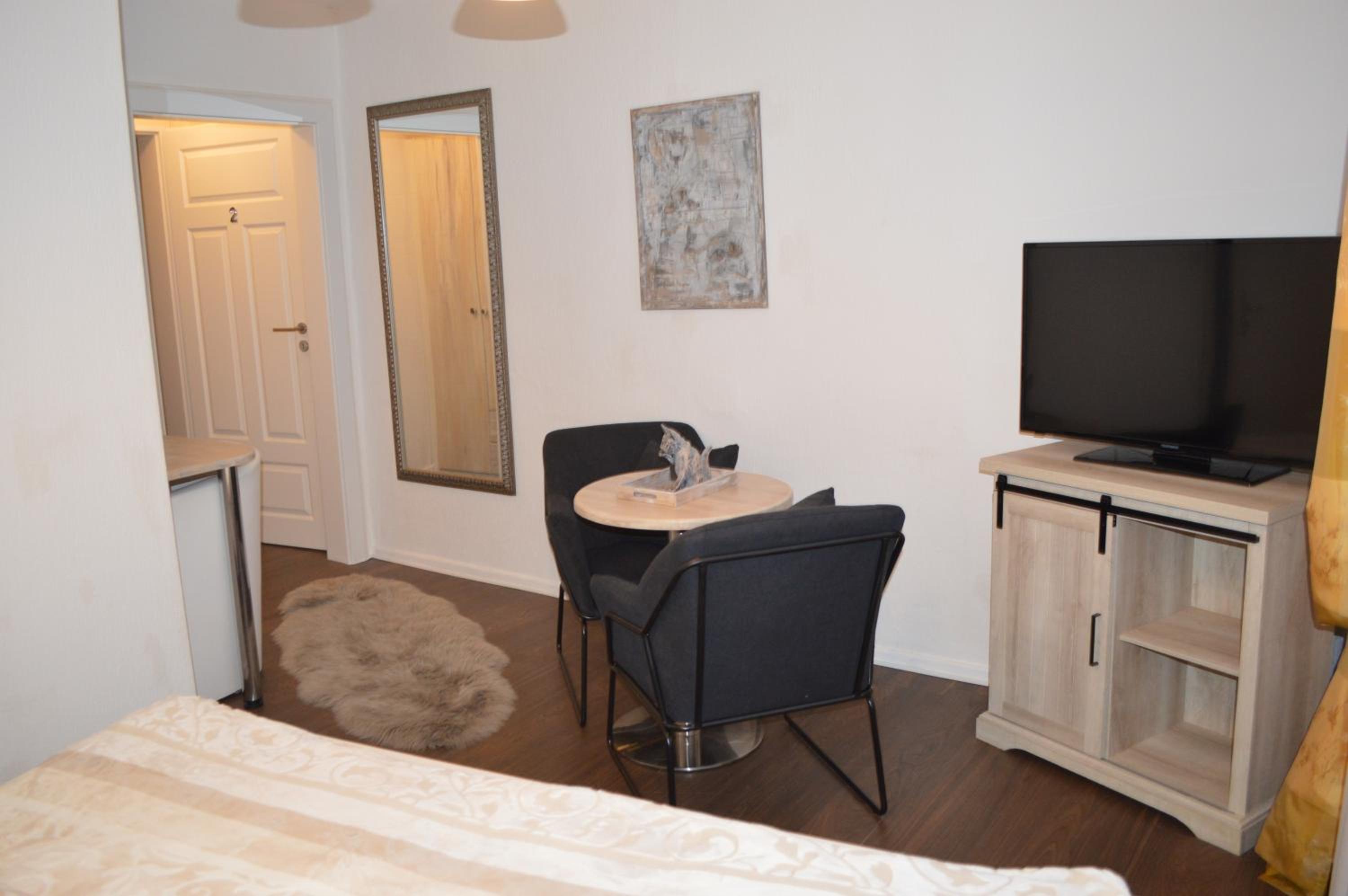 Standard Double Room - Photo 3