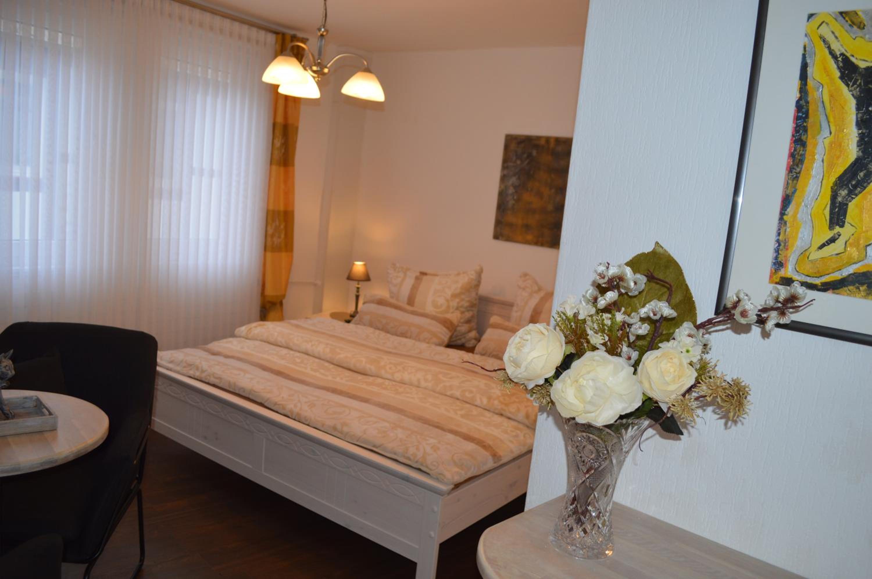 Standard Double Room - Photo 2