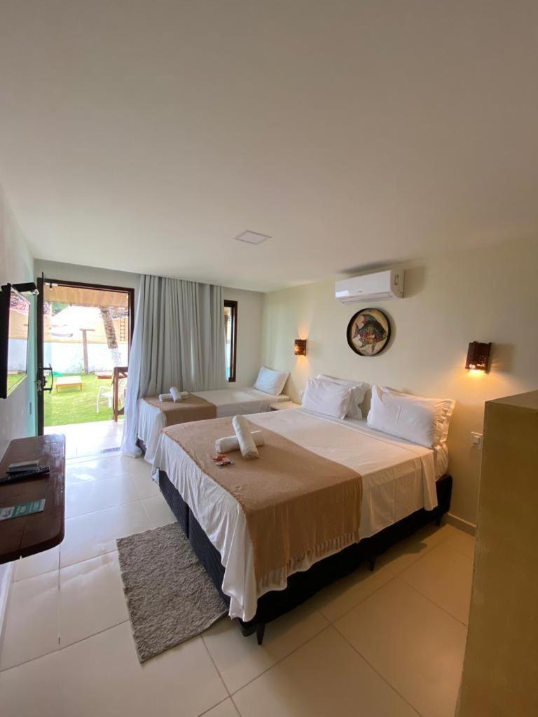 Triple Room with balcony and side Sea View photo 1