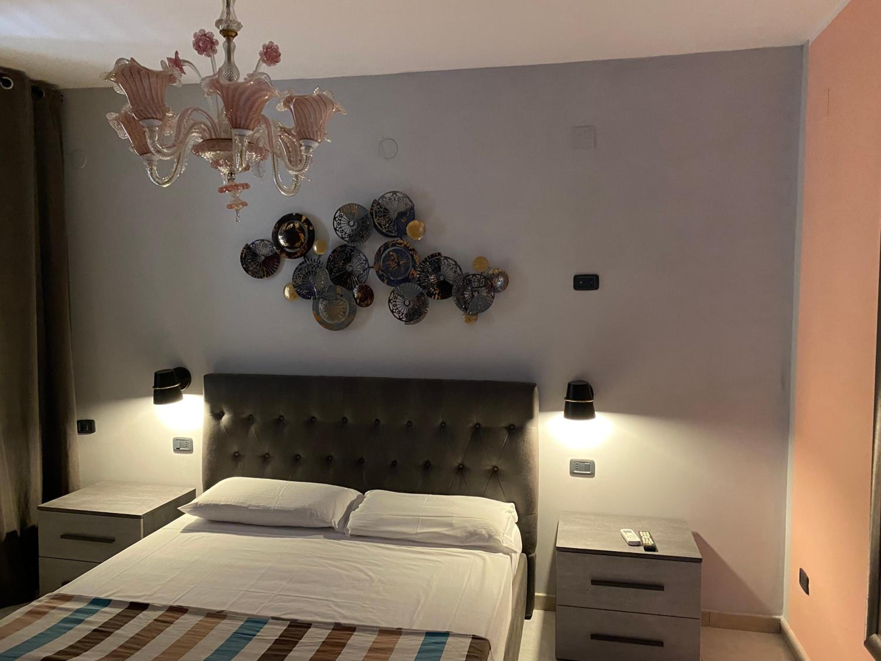 Deluxe King Room