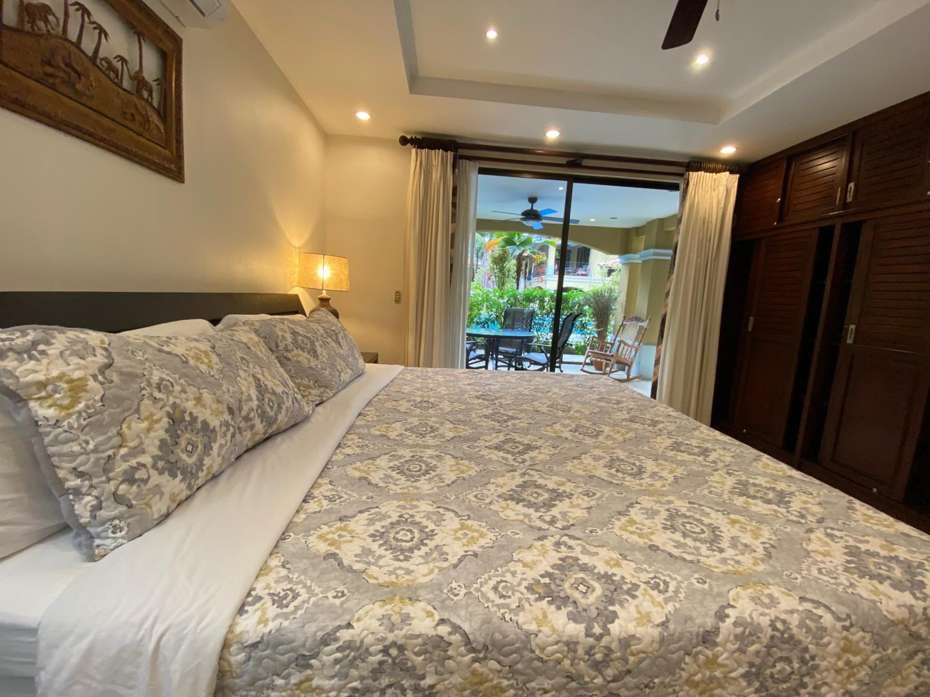 Two-Bedroom Apartment - Photo 3