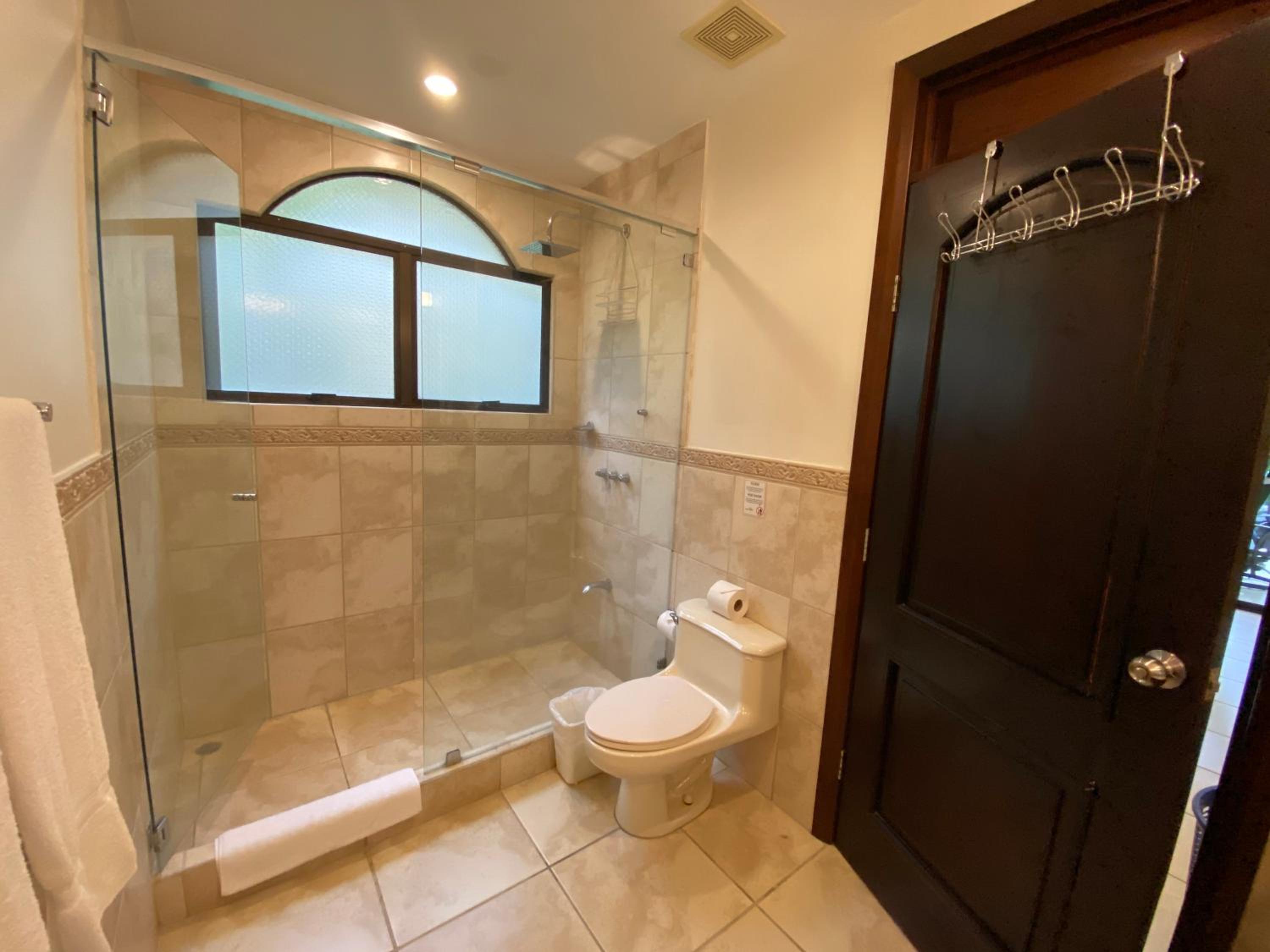 Two-Bedroom Apartment - Photo 6