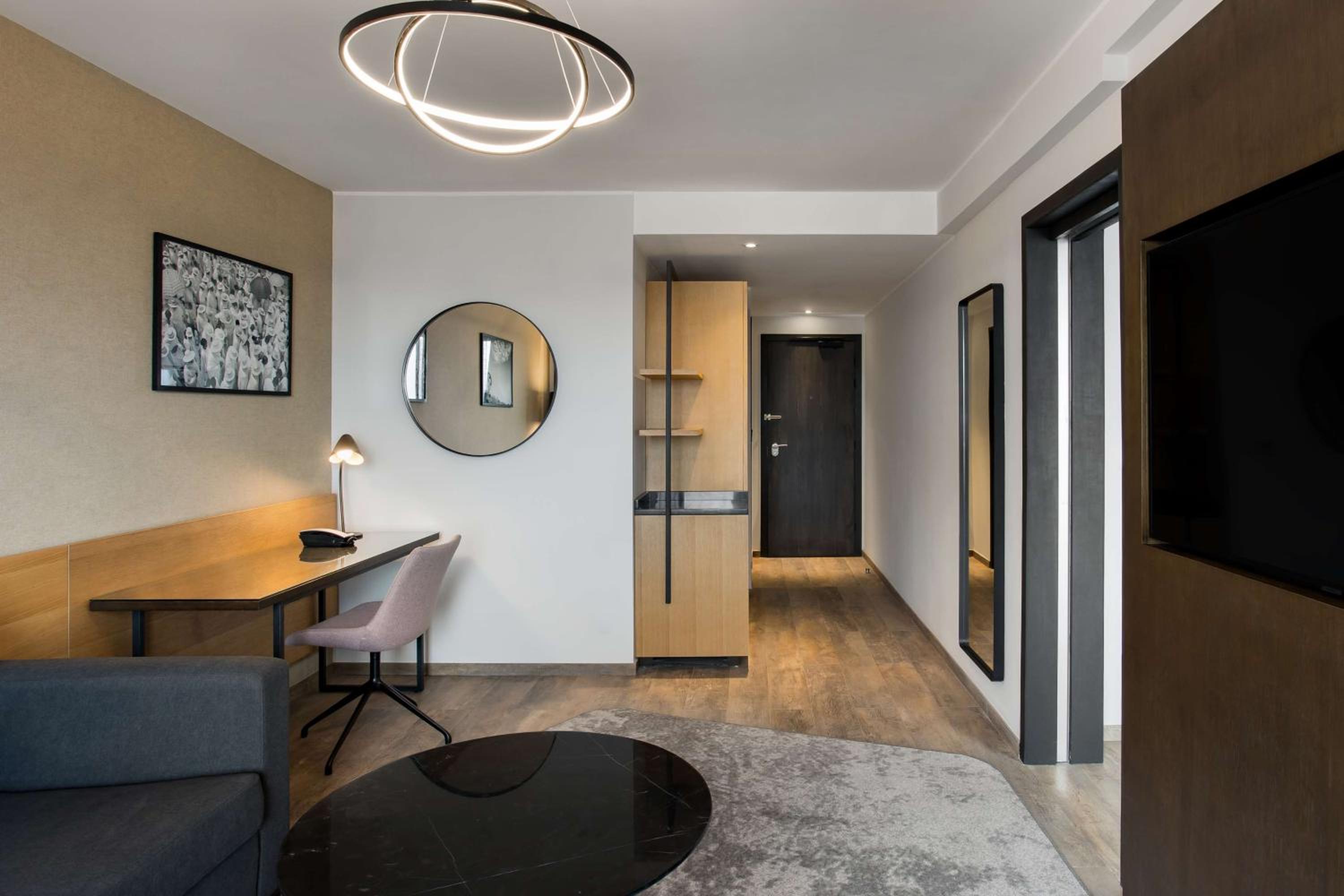 Junior Suite - Photo 18