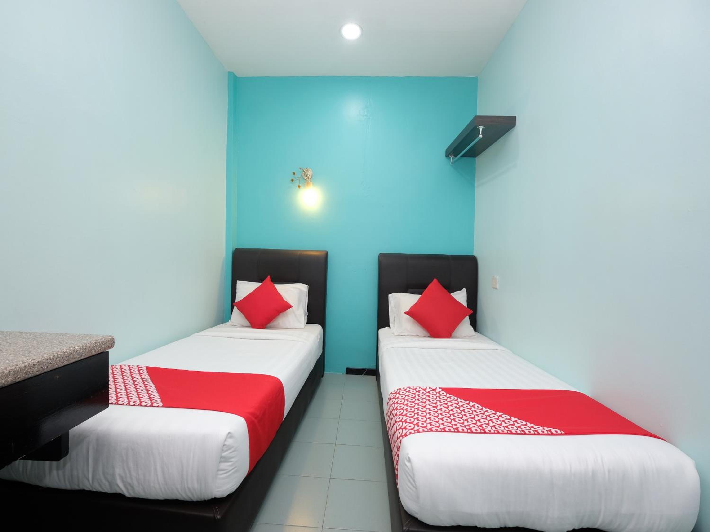 Superior Twin Room photo 2