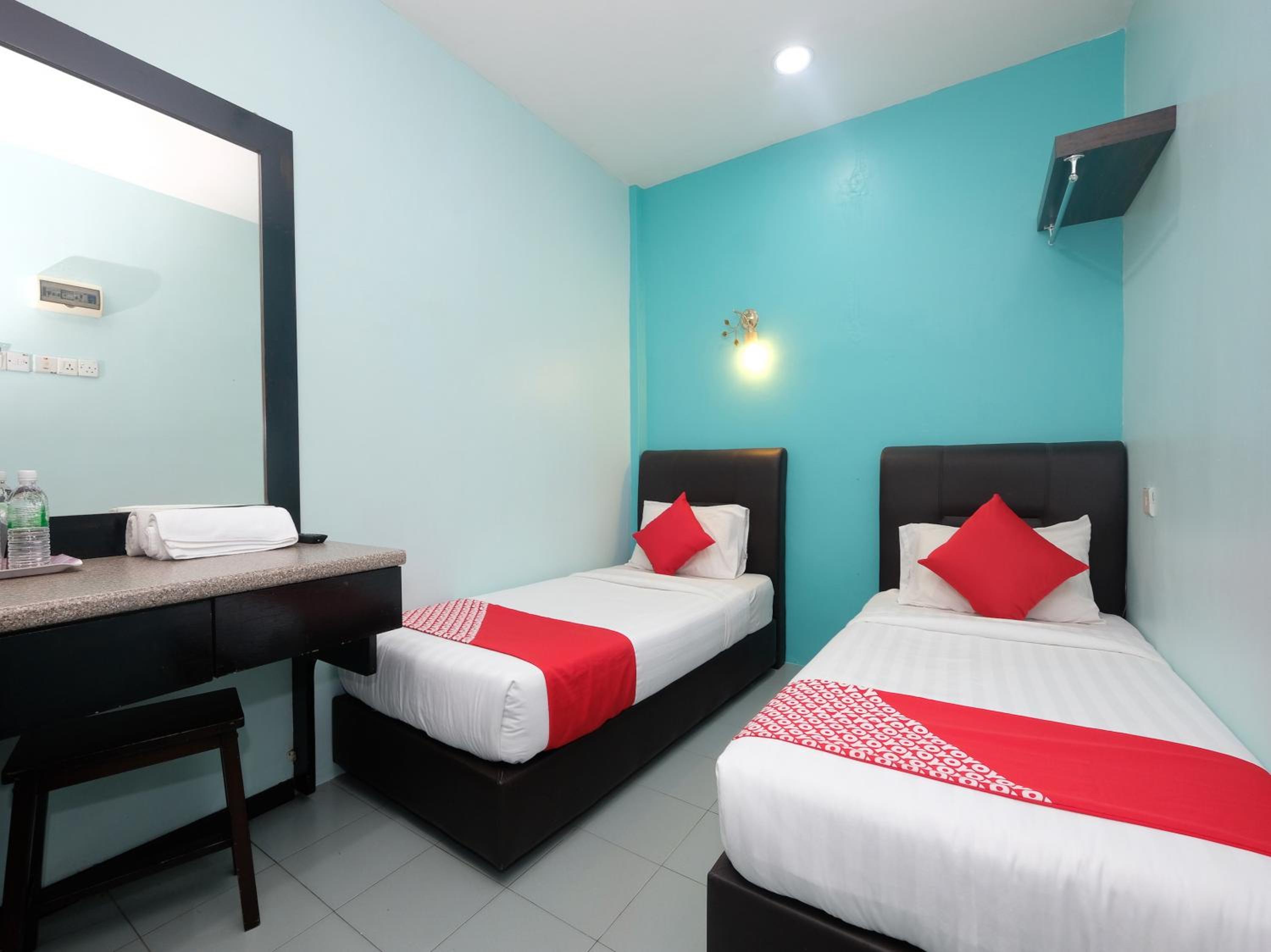 Standard Twin Room photo 1