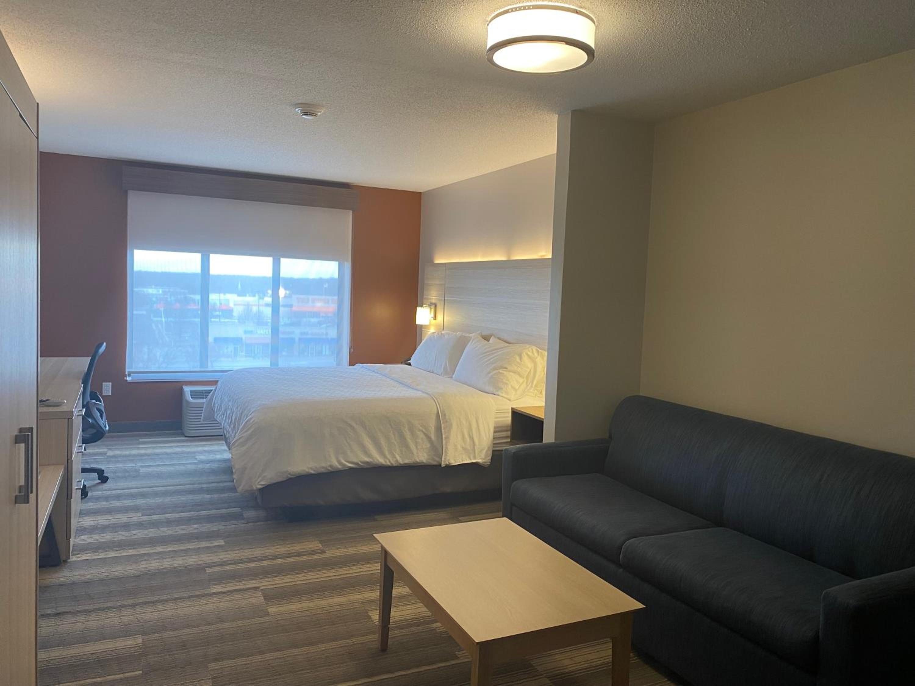 King Suite - Photo 7