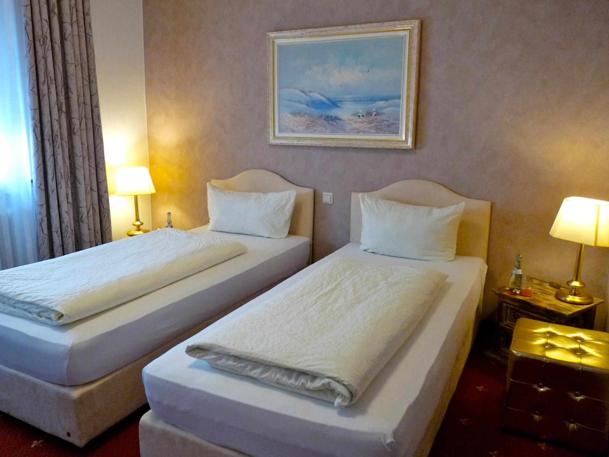 Double Room - Photo 2