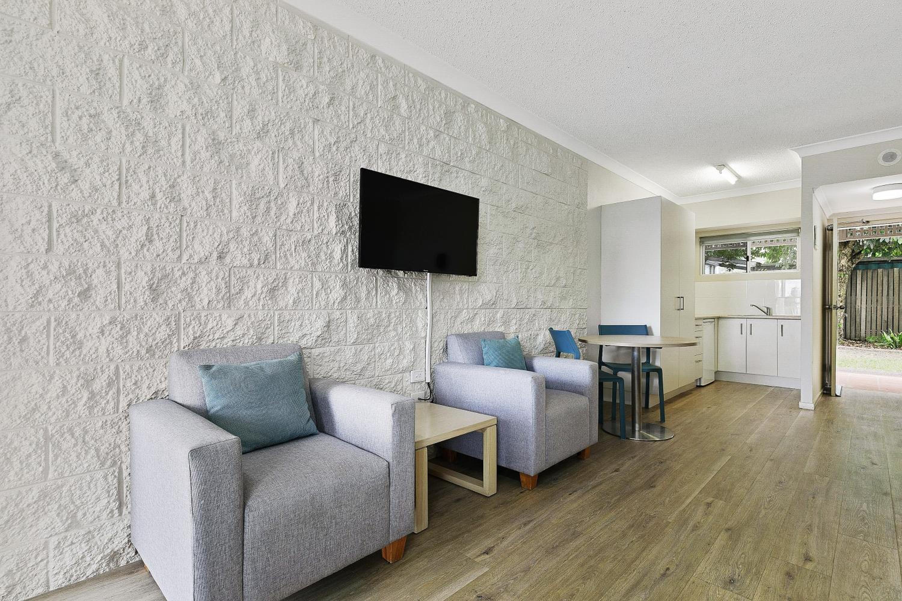 Standard Room - Photo 8