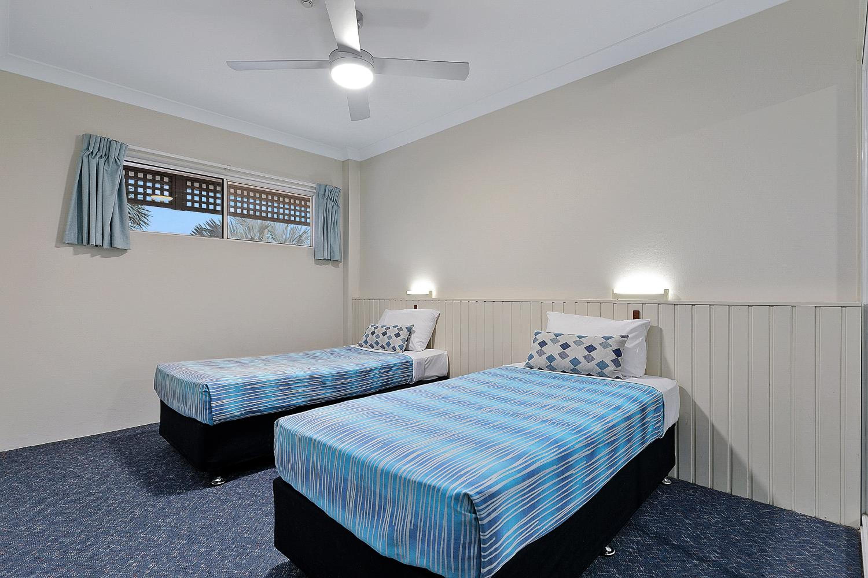 Two-Bedroom Apartment - Photo 11