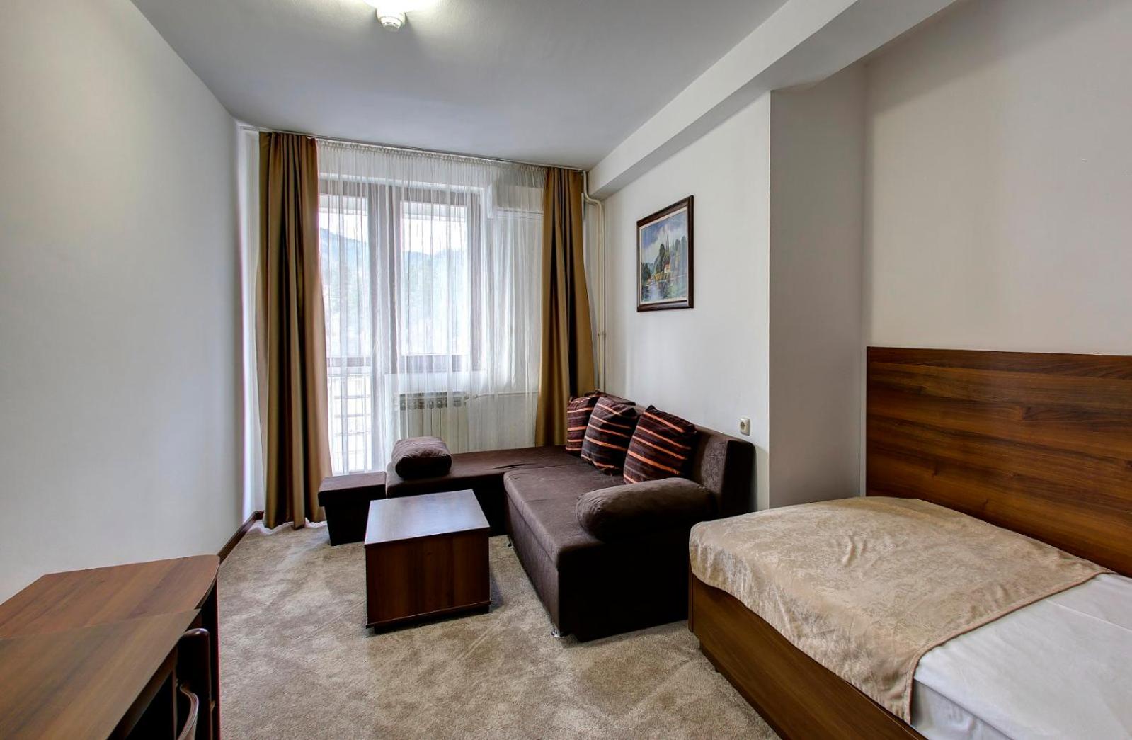 Triple Room - Photo 5