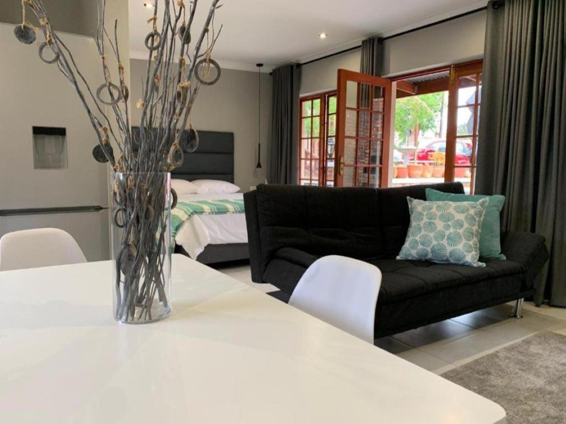 Family Room photo 2