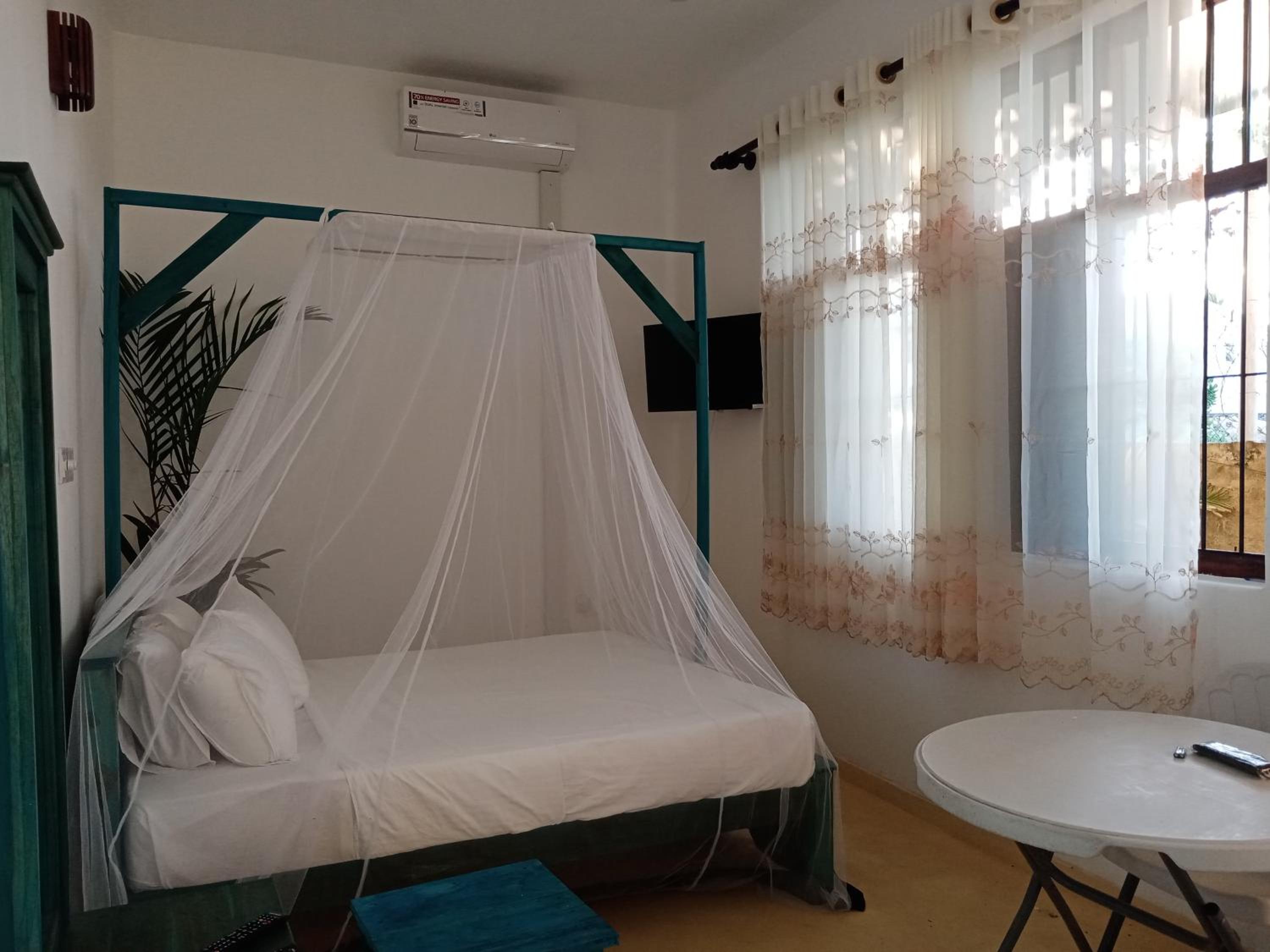 King Room - Disability Access photo 3
