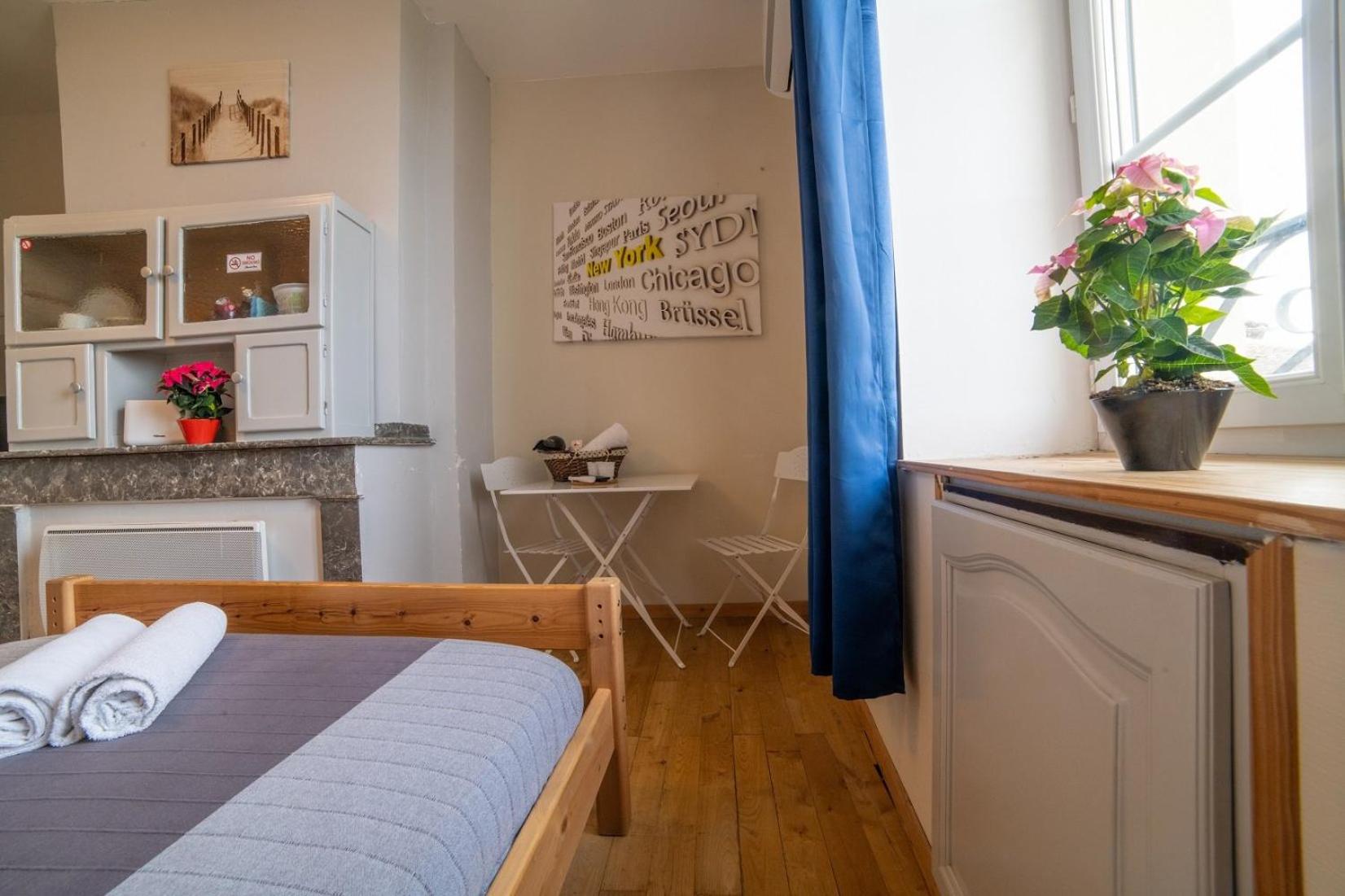Studio Apartment photo 3
