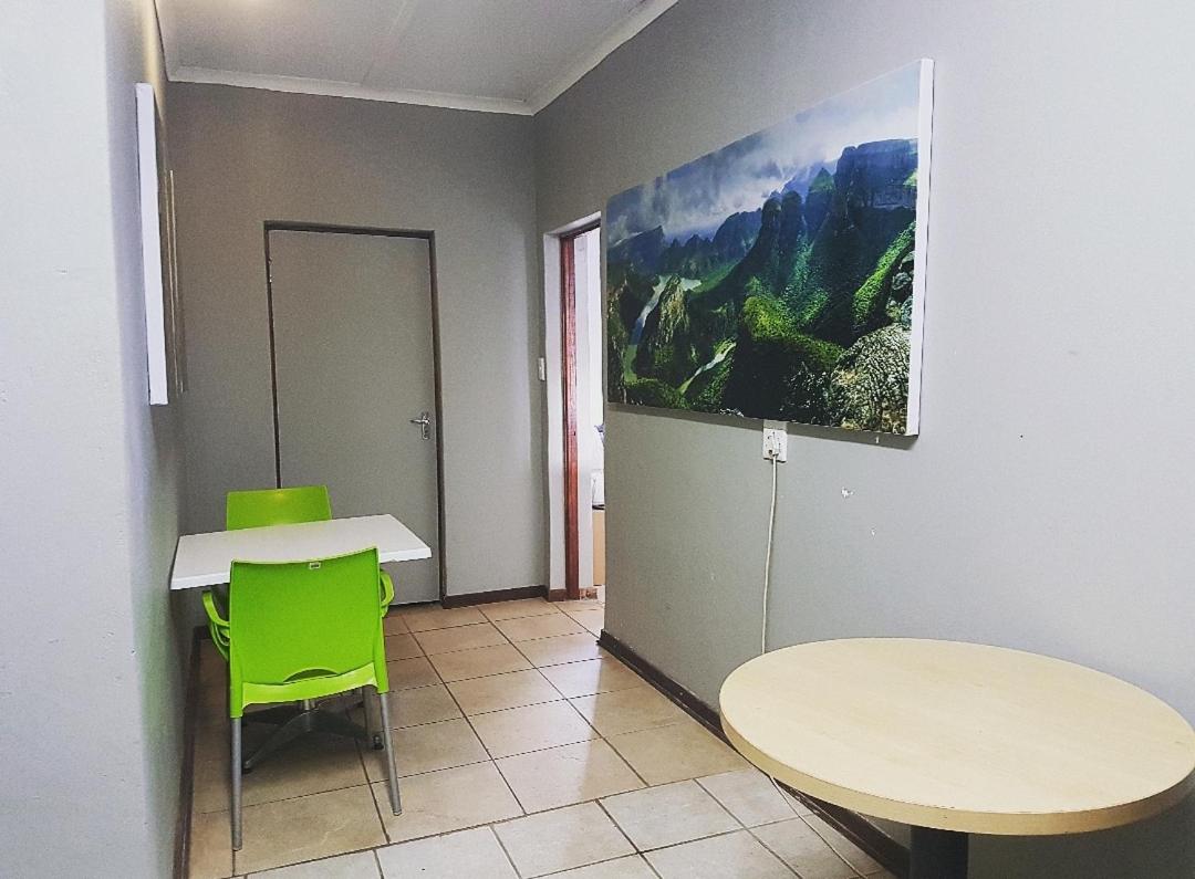  Double Room - Photo 6