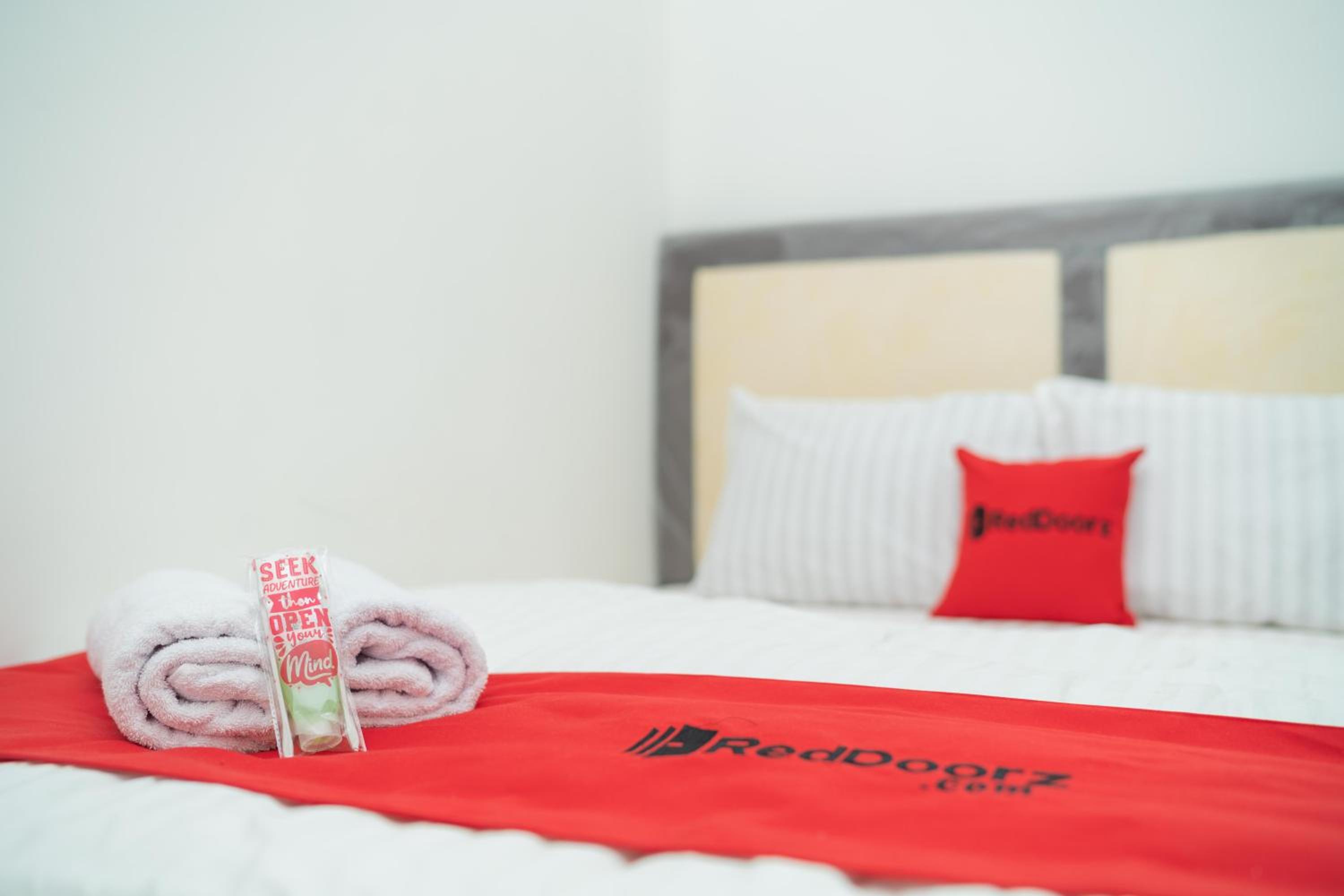 Double Room - Photo 5