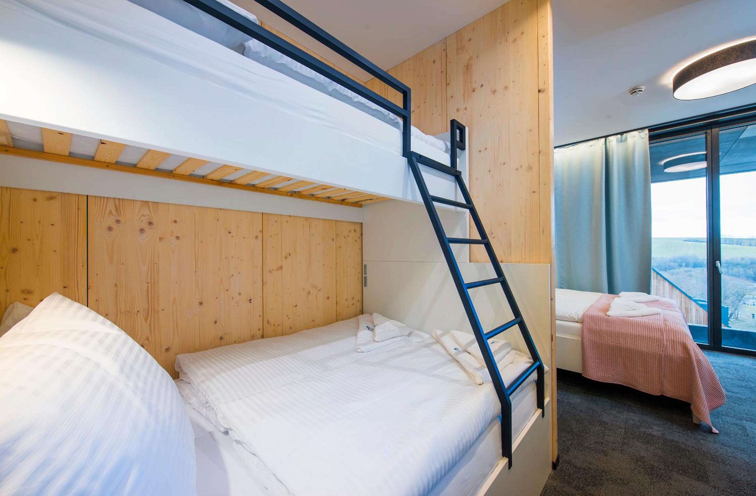 Quadruple Room - Photo 1