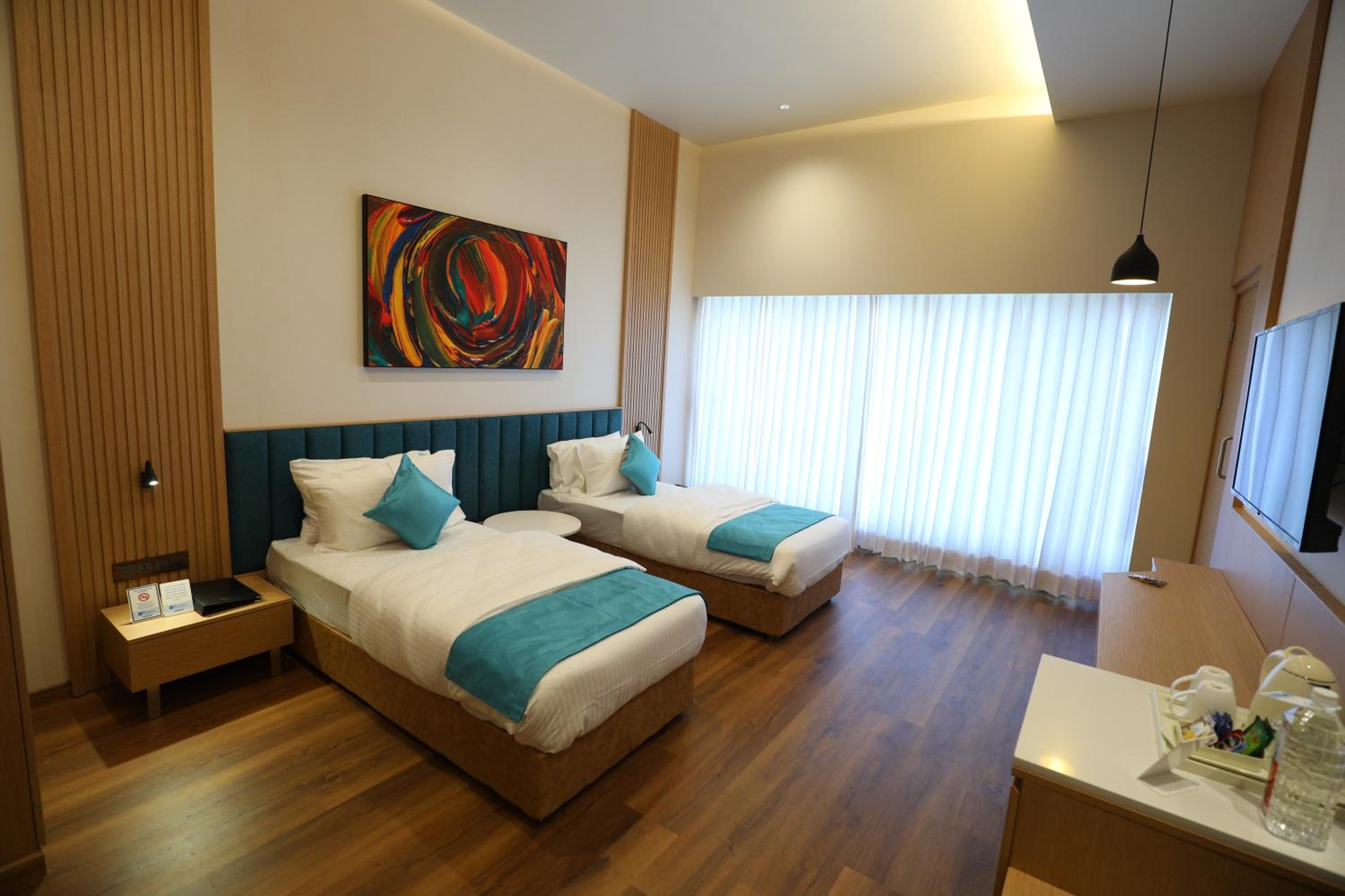 Deluxe Twin Room - Photo 3