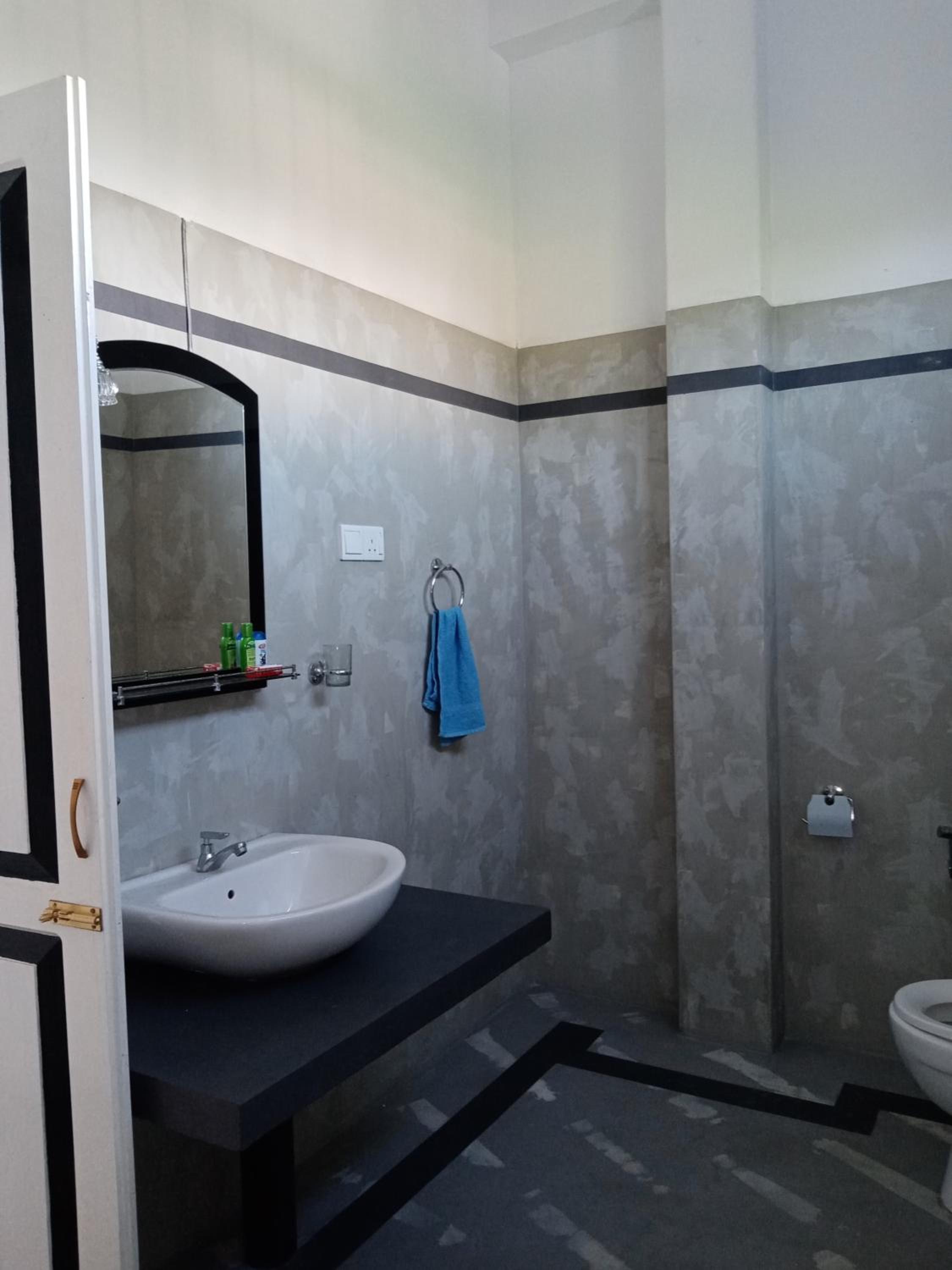 Deluxe Double Room with Balcony photo 3