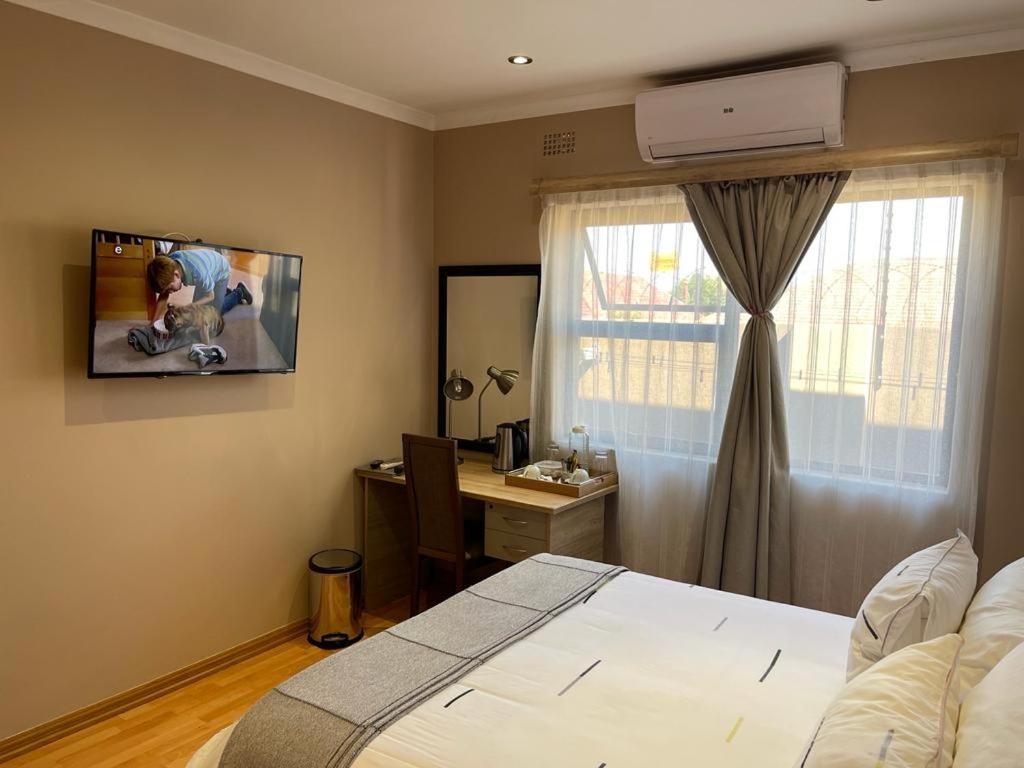 Standard Apartment