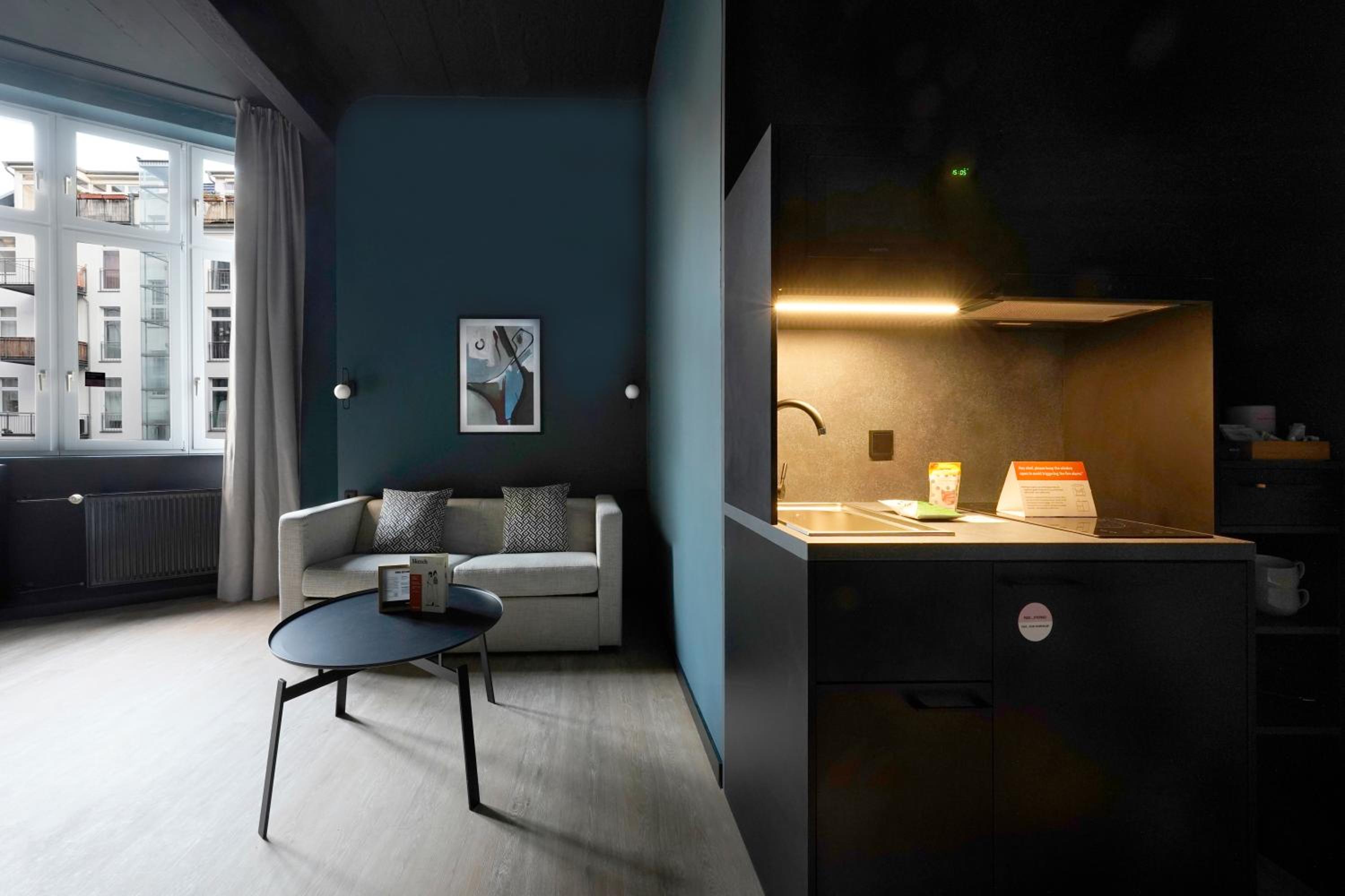 1 Bedroom Apartment with Sofa Bed photo 3