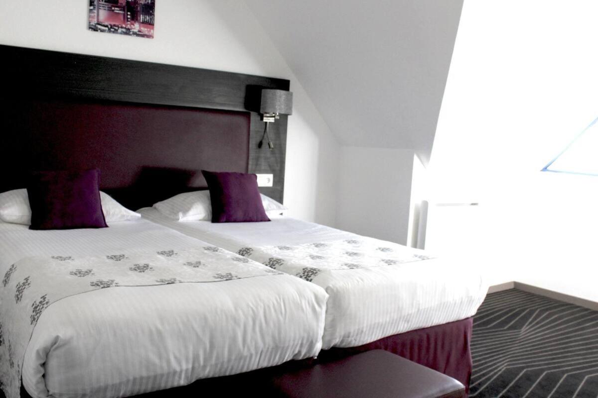 Privilege Twin Room with Park View - Photo 1