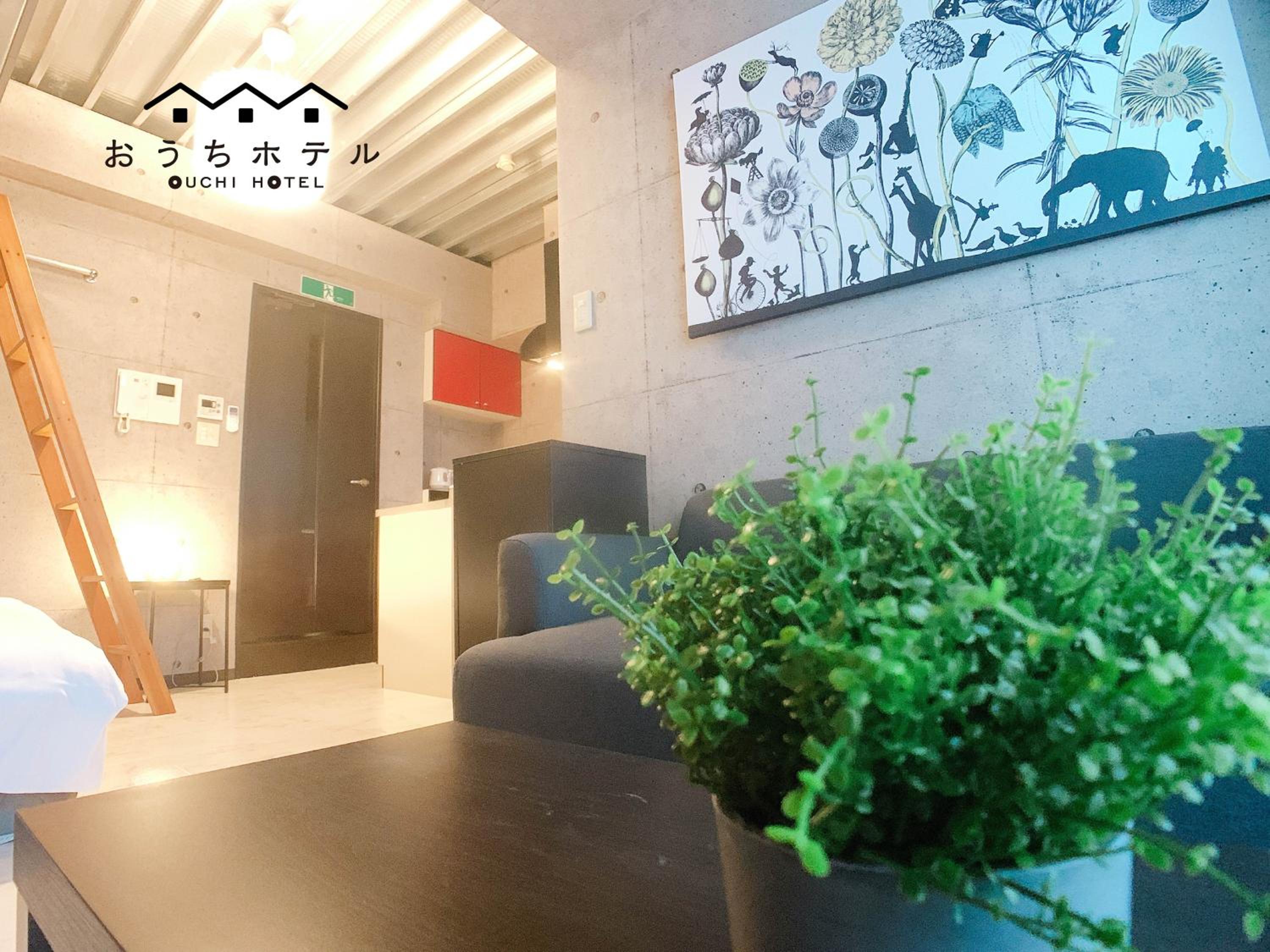 Studio Apartment - Photo 18