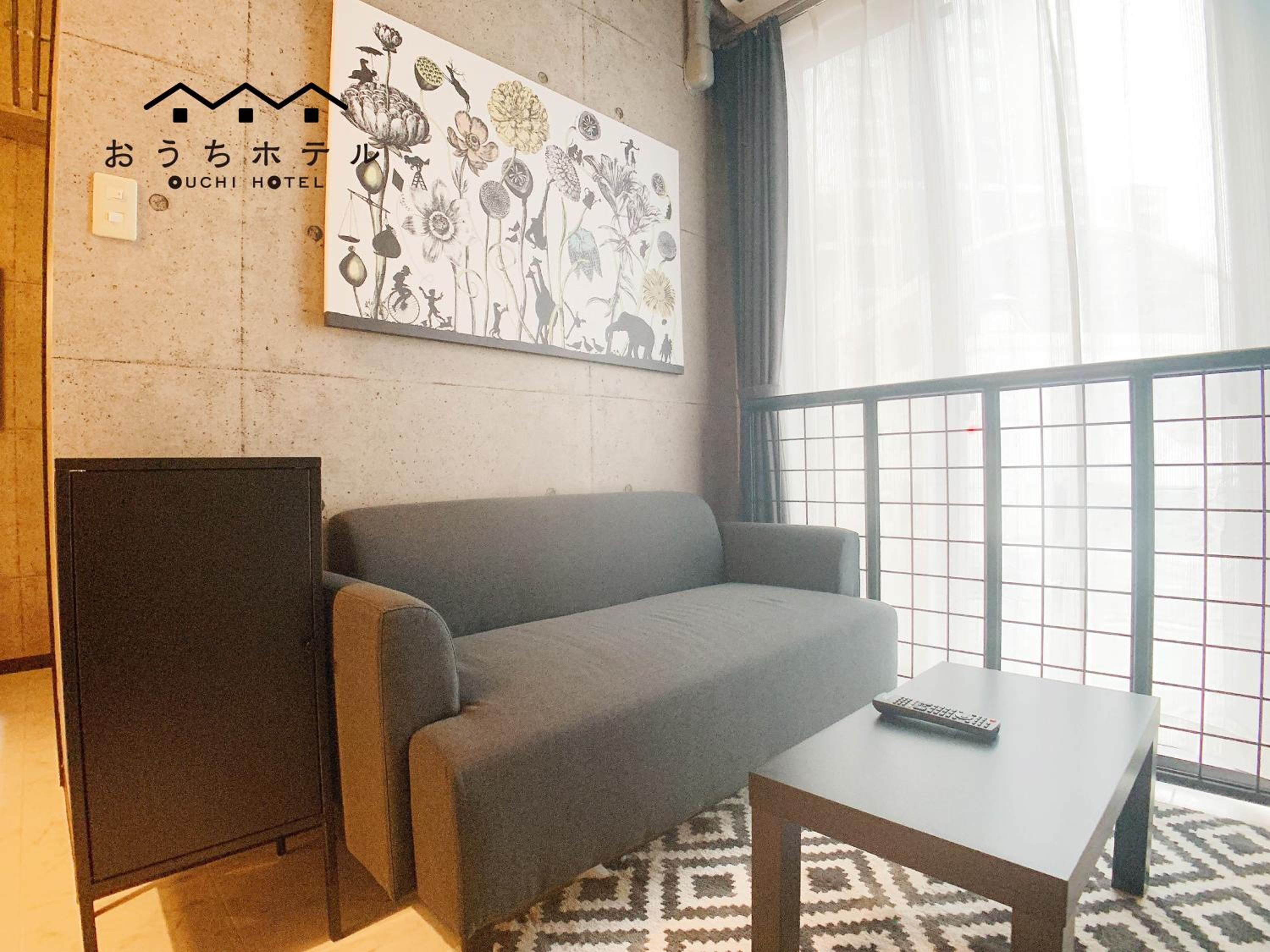Studio Apartment - Photo 19