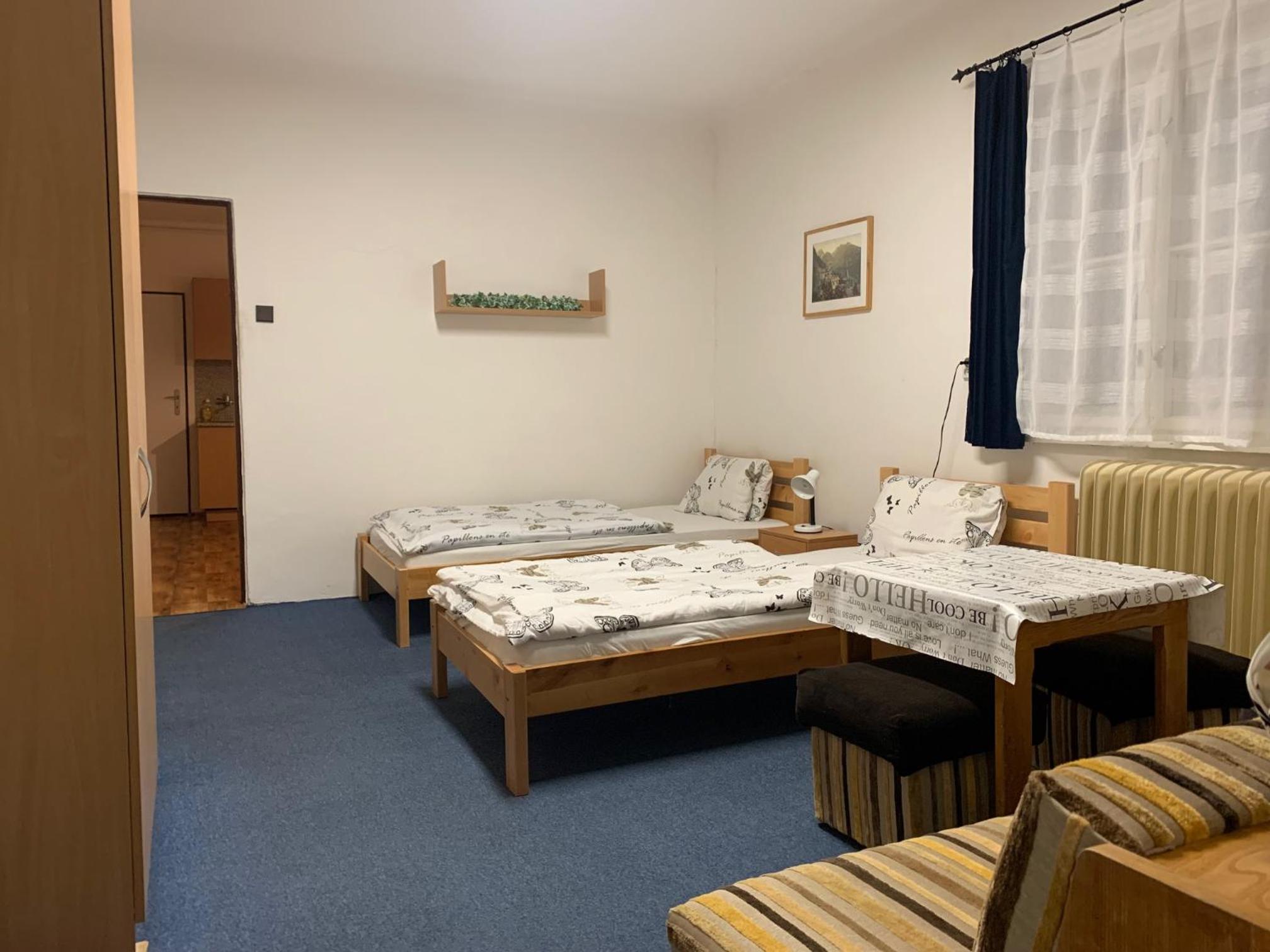 Two-Bedroom Apartment - Photo 2