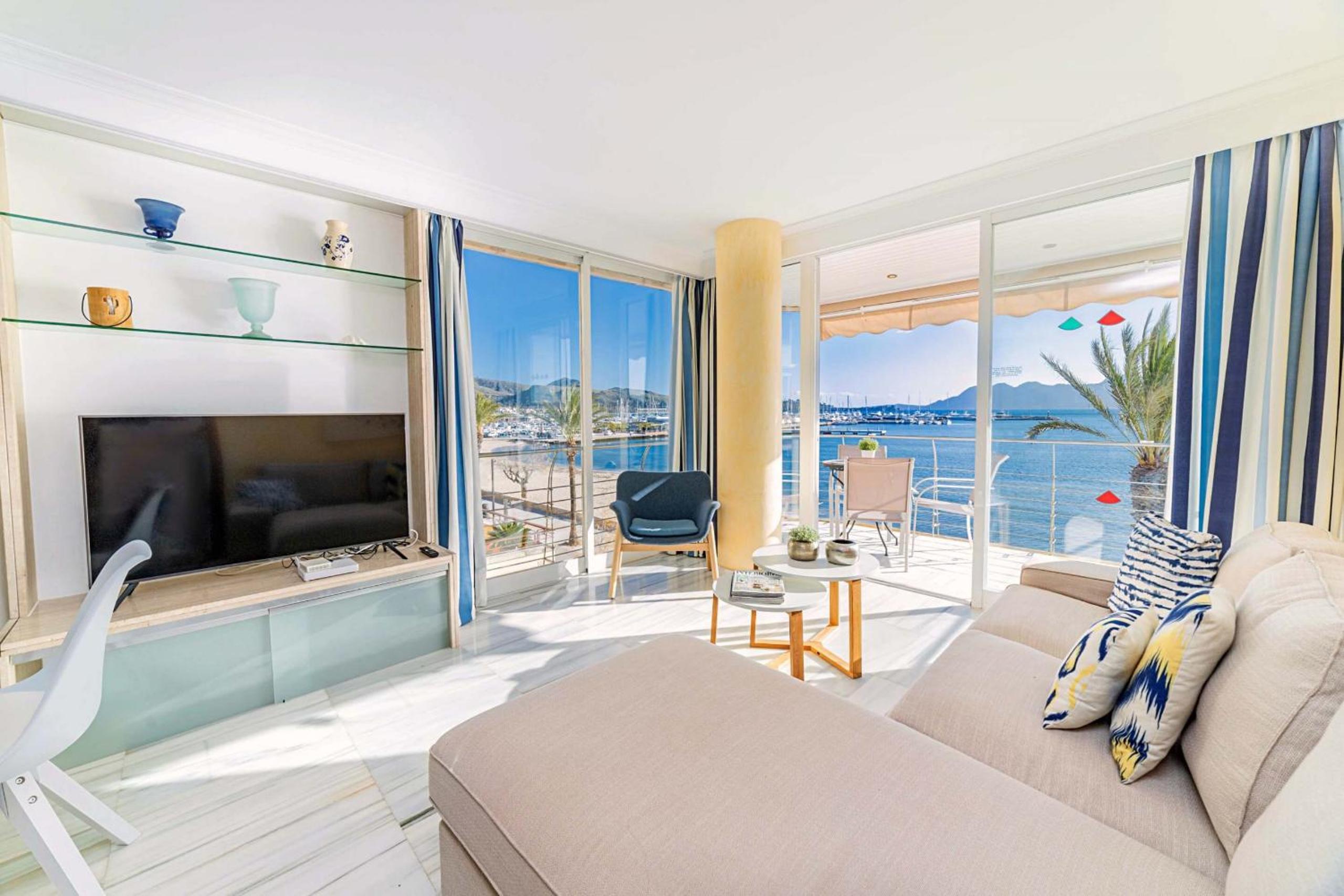 Apartamento con vista al mar