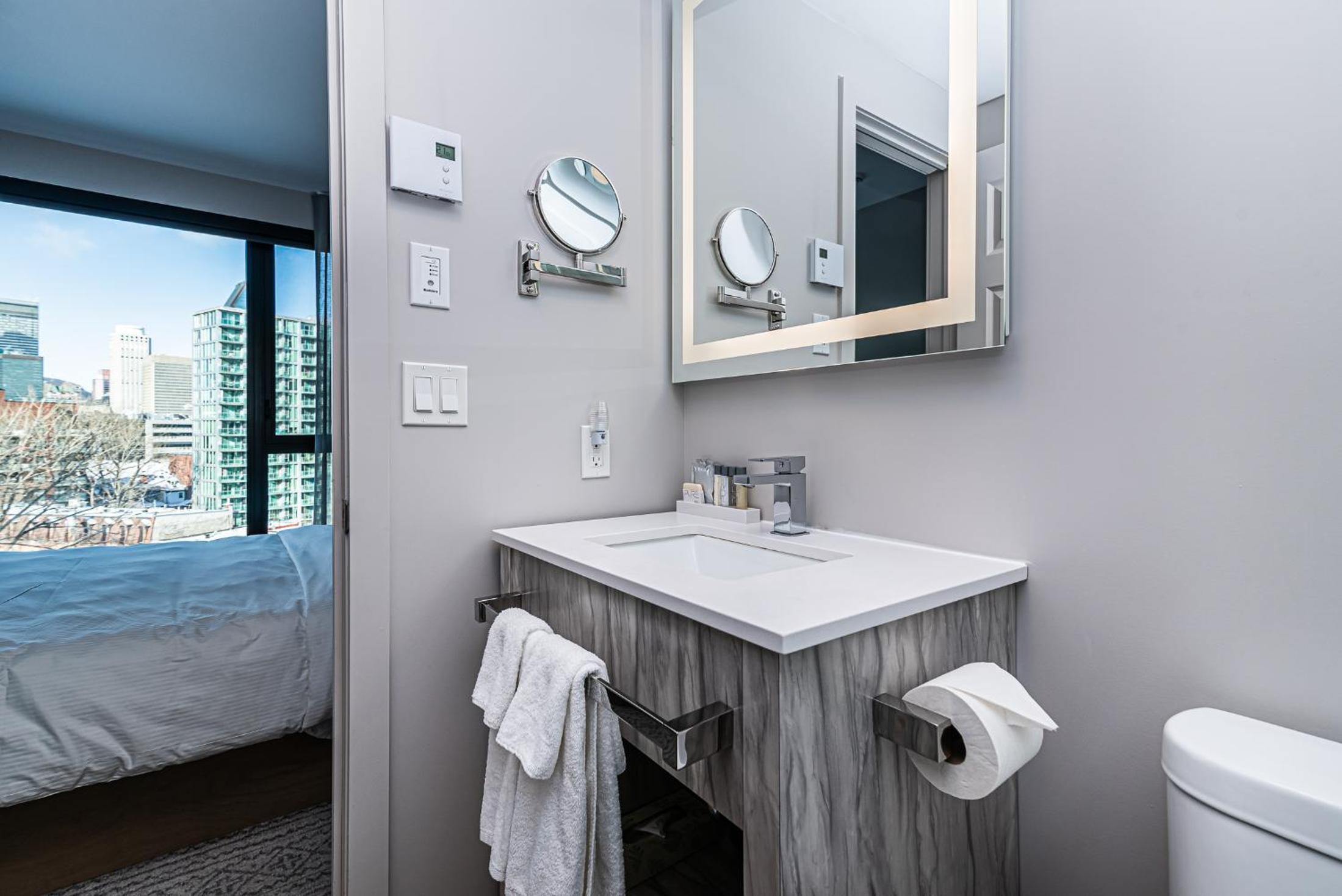 Comfort Plus - City View - Photo 4