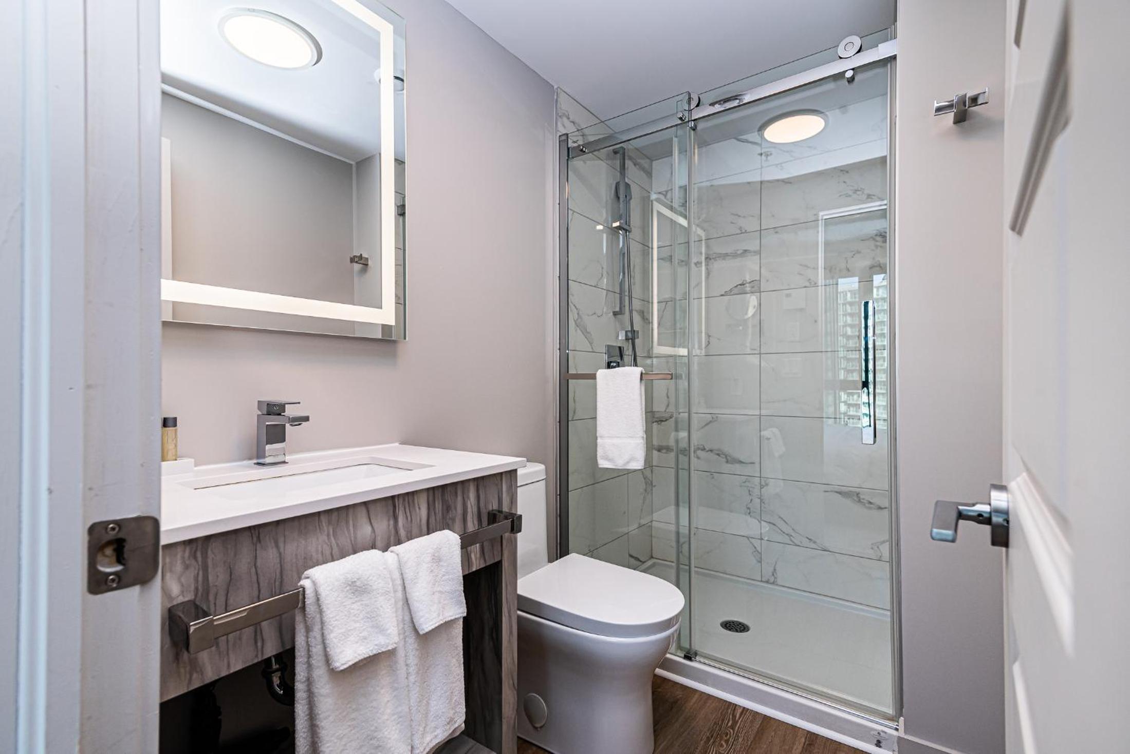 Comfort Plus - City View - Photo 11