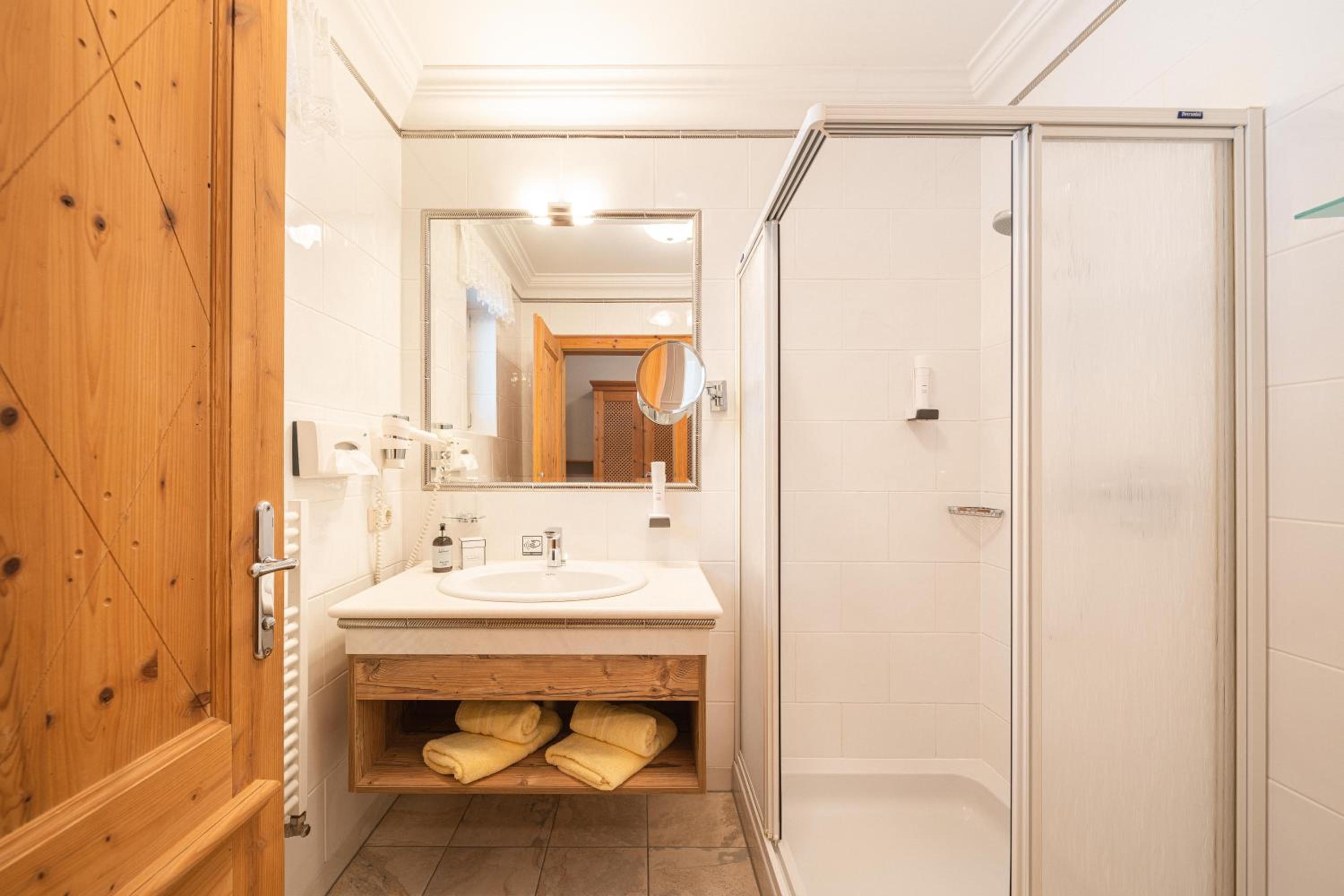 Double Room - Photo 4