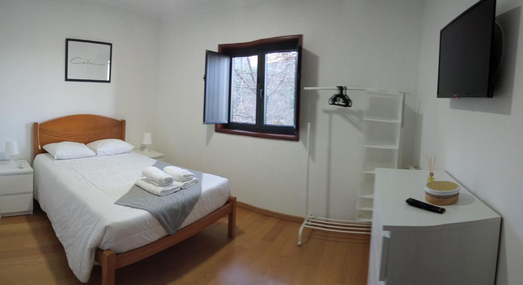 Double Room With Private Bathroom photo 1
