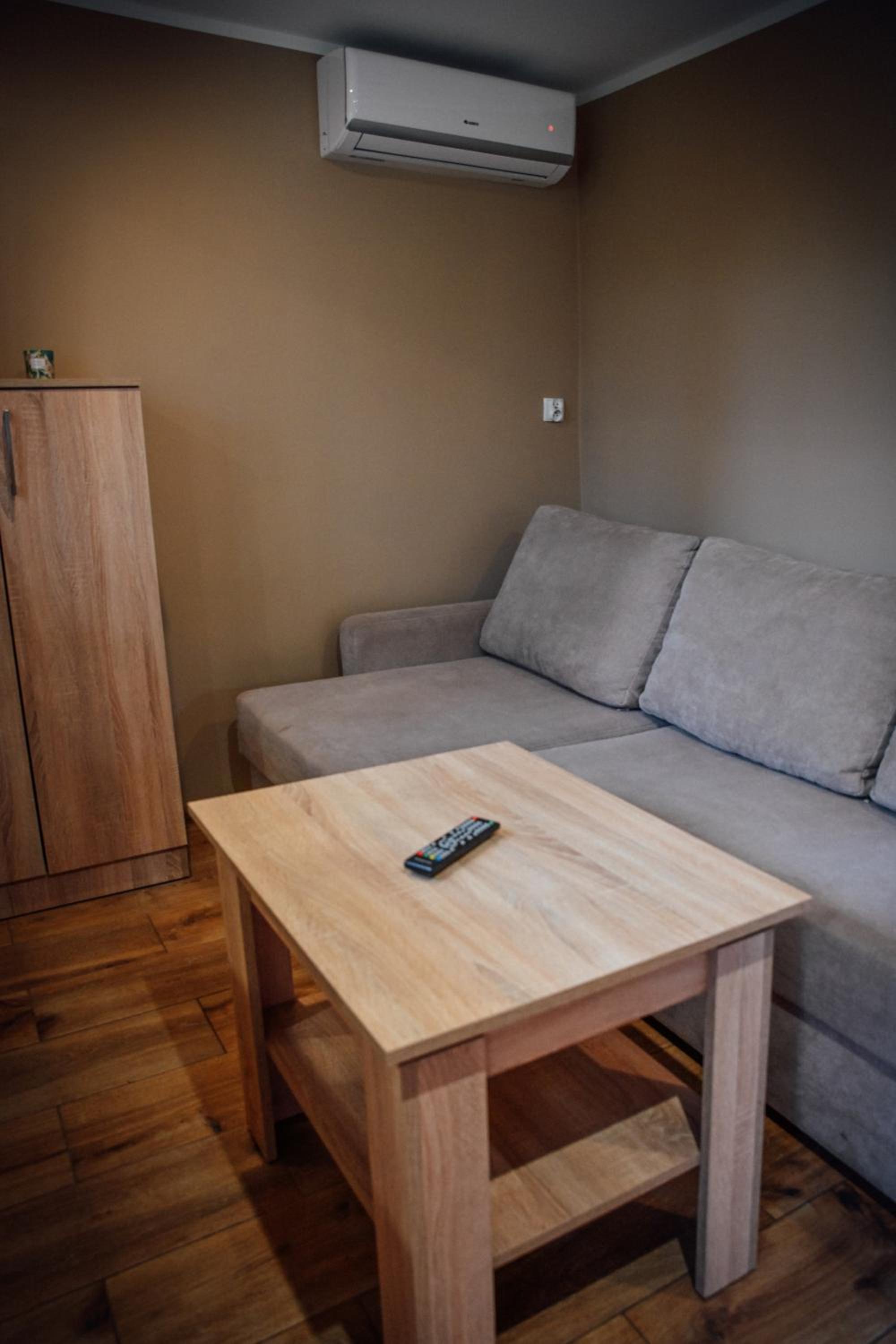 One-Bedroom House photo 2