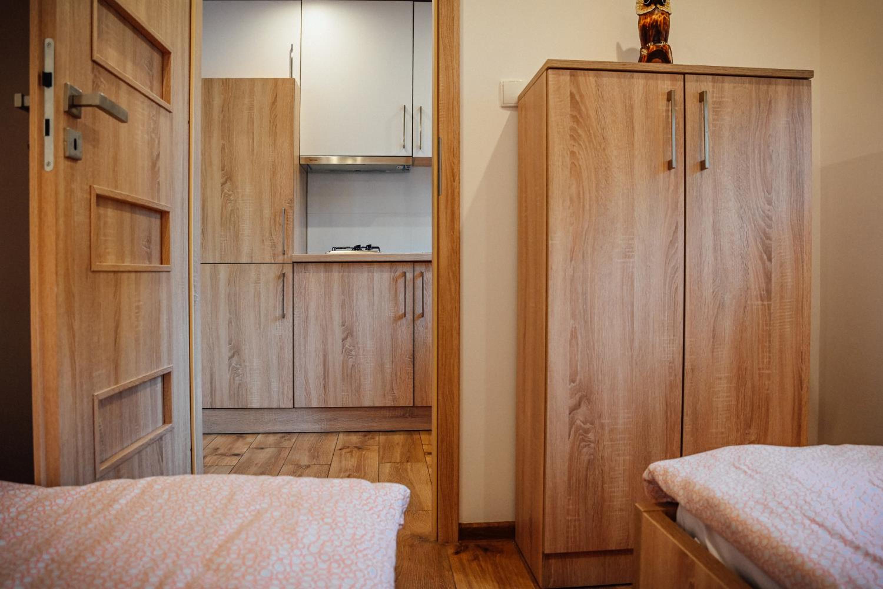 One-Bedroom House photo 1