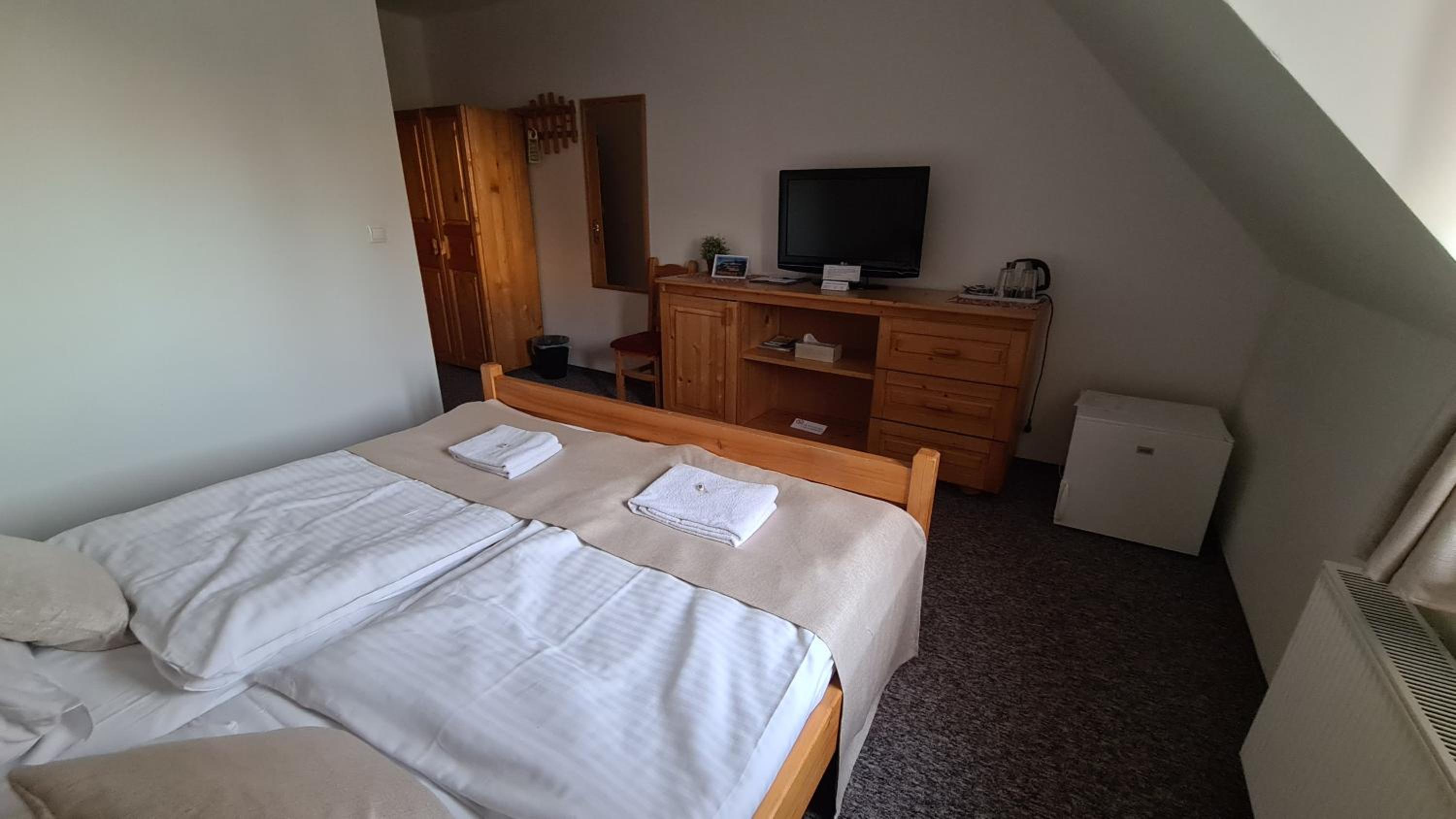Standard Double Room - Photo 1