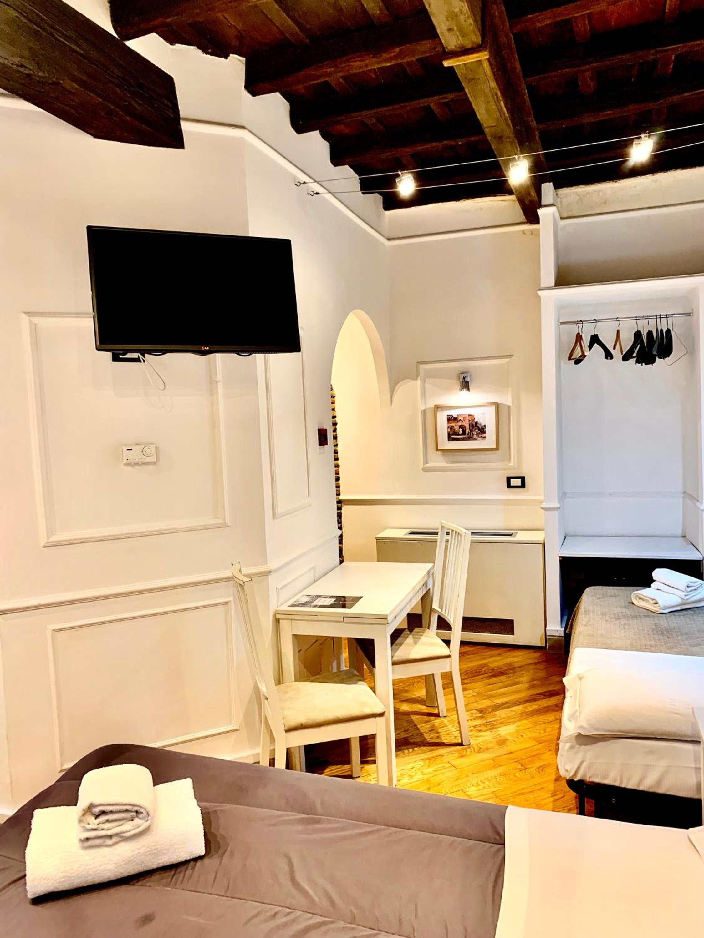 Quadruple Room photo 3