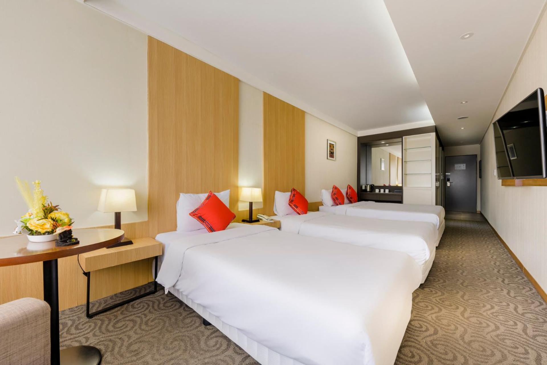 Deluxe Triple Room - Photo 2
