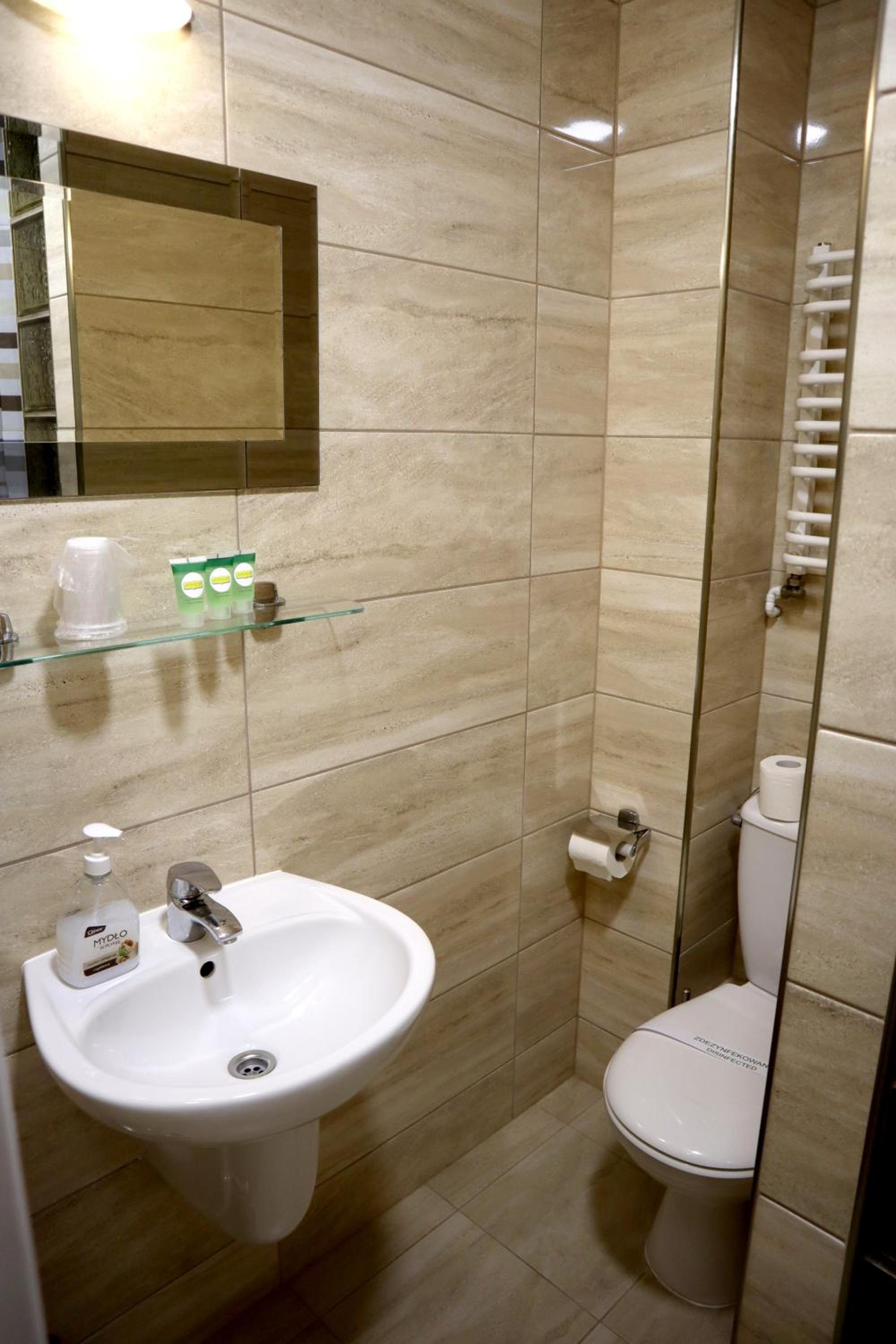 Triple Room - Photo 2