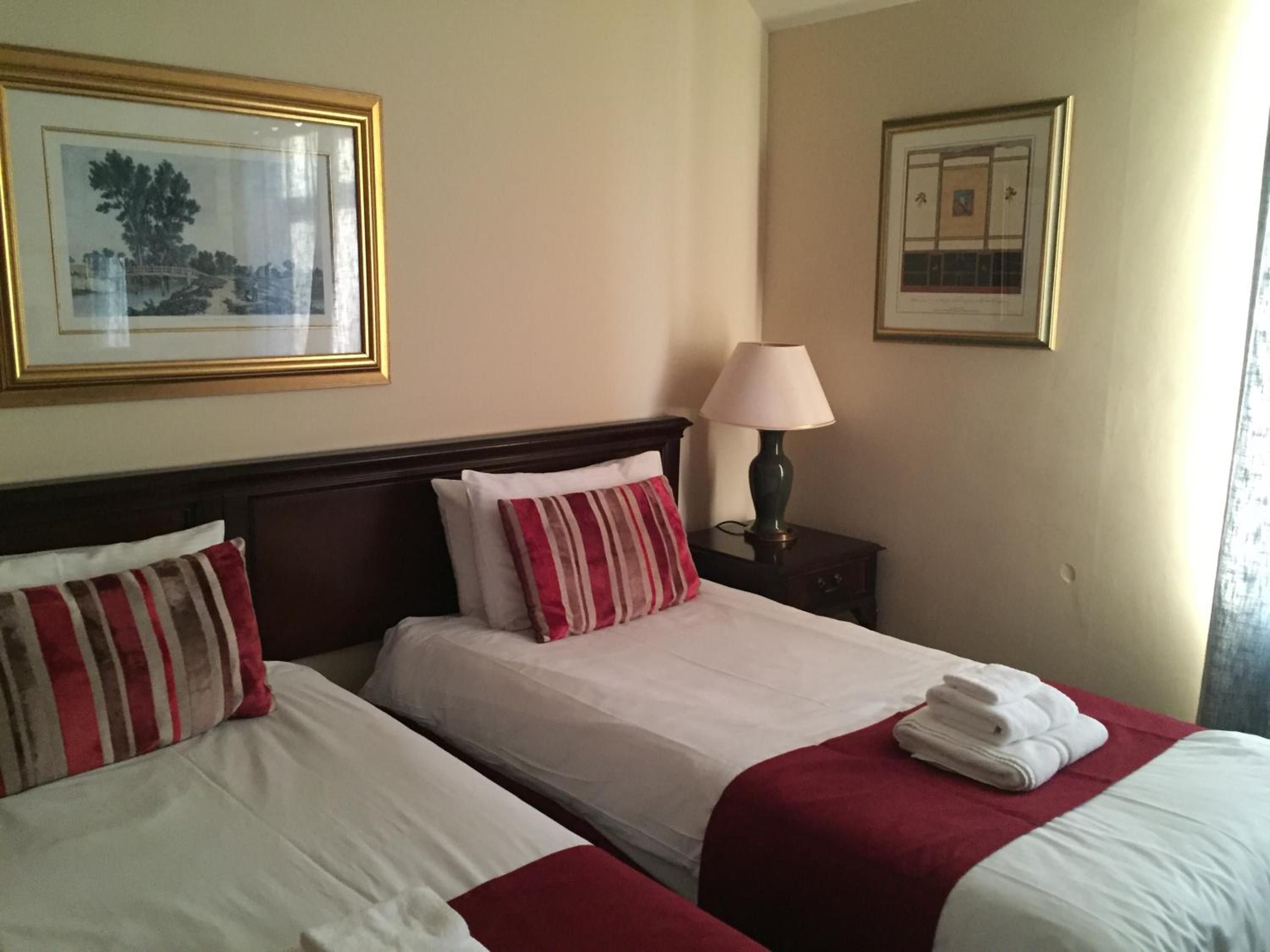 Superior Double or Twin Room photo 3
