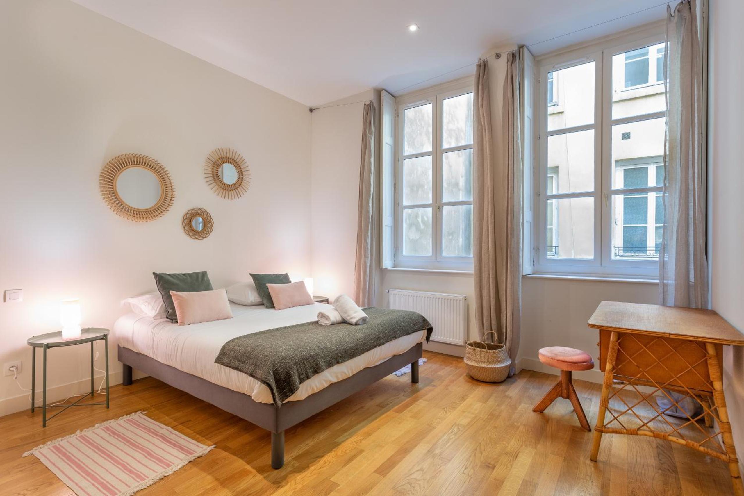 Apartment - Photo 5