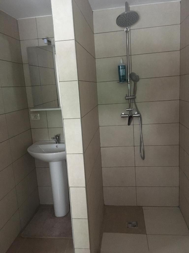 Triple Room With Bathroom photo 2