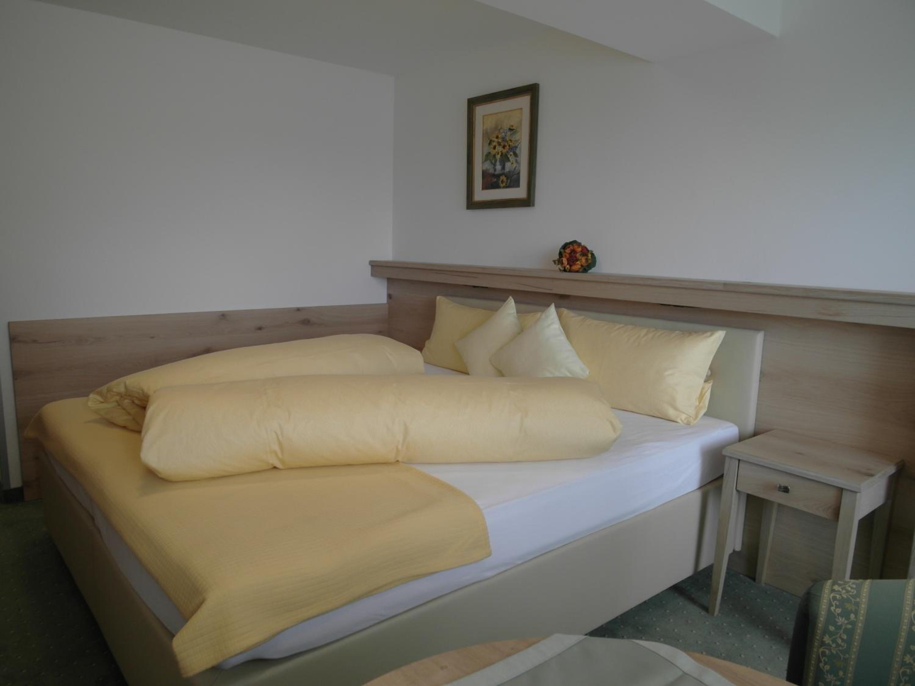 Double Room - Photo 8