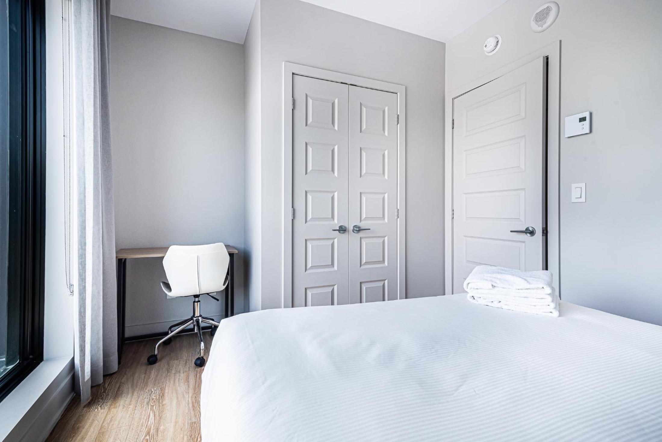 Premium Plus - City View - Photo 12