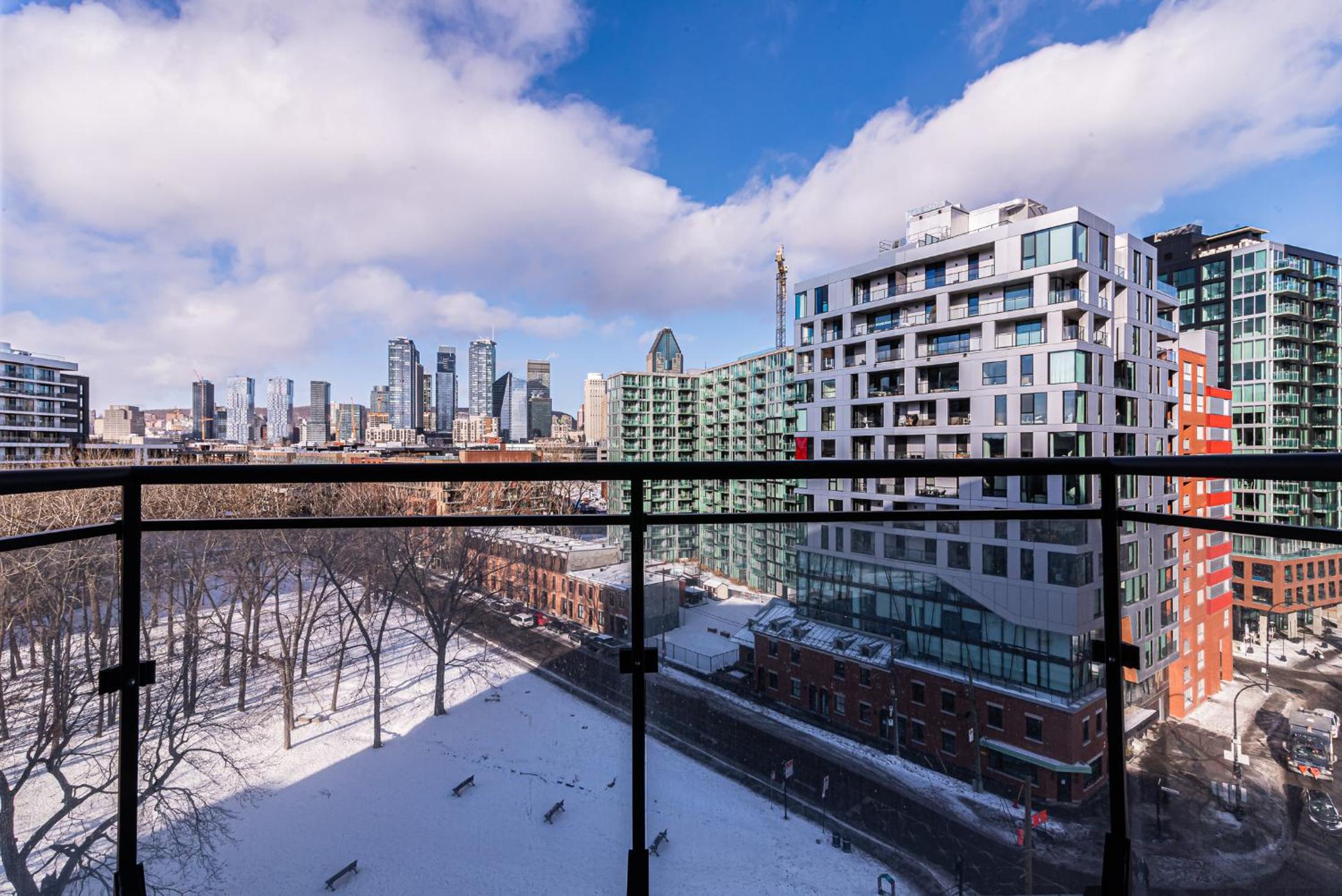 Premium Plus - City View - Photo 36