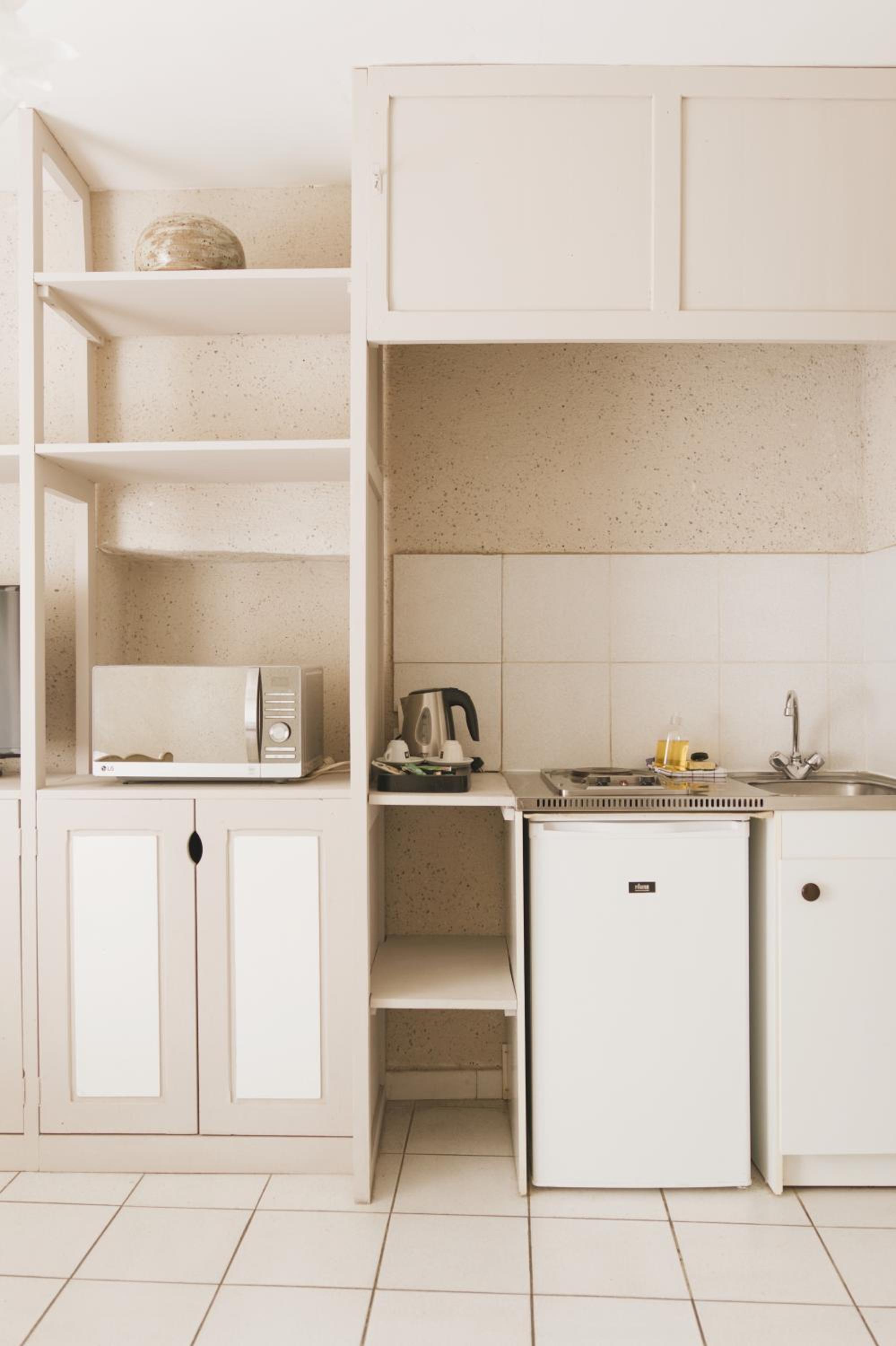 Standard Triple Studio - Photo 2
