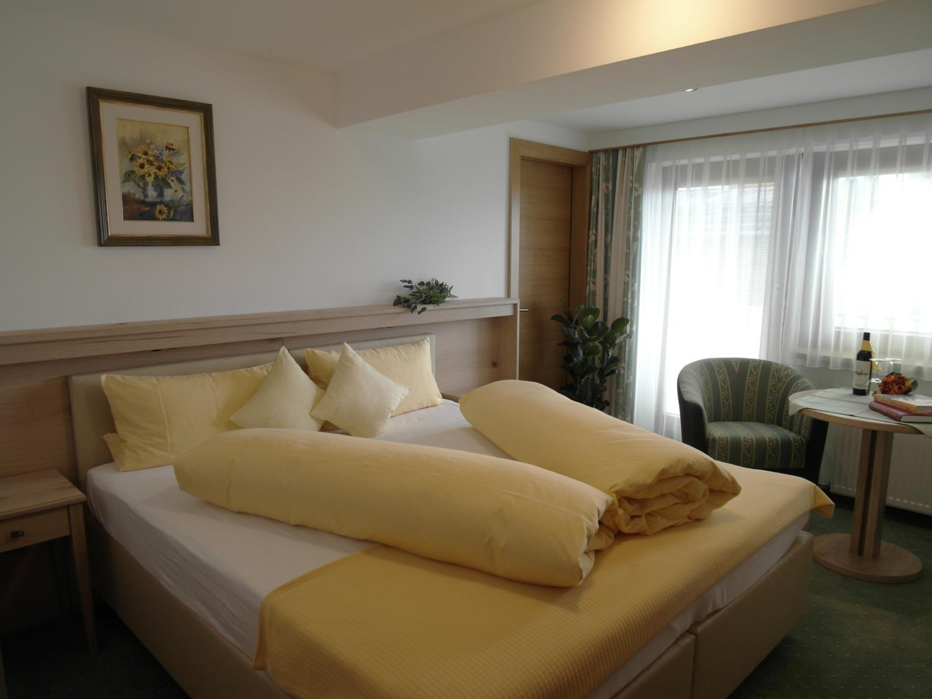 Double Room - Photo 2
