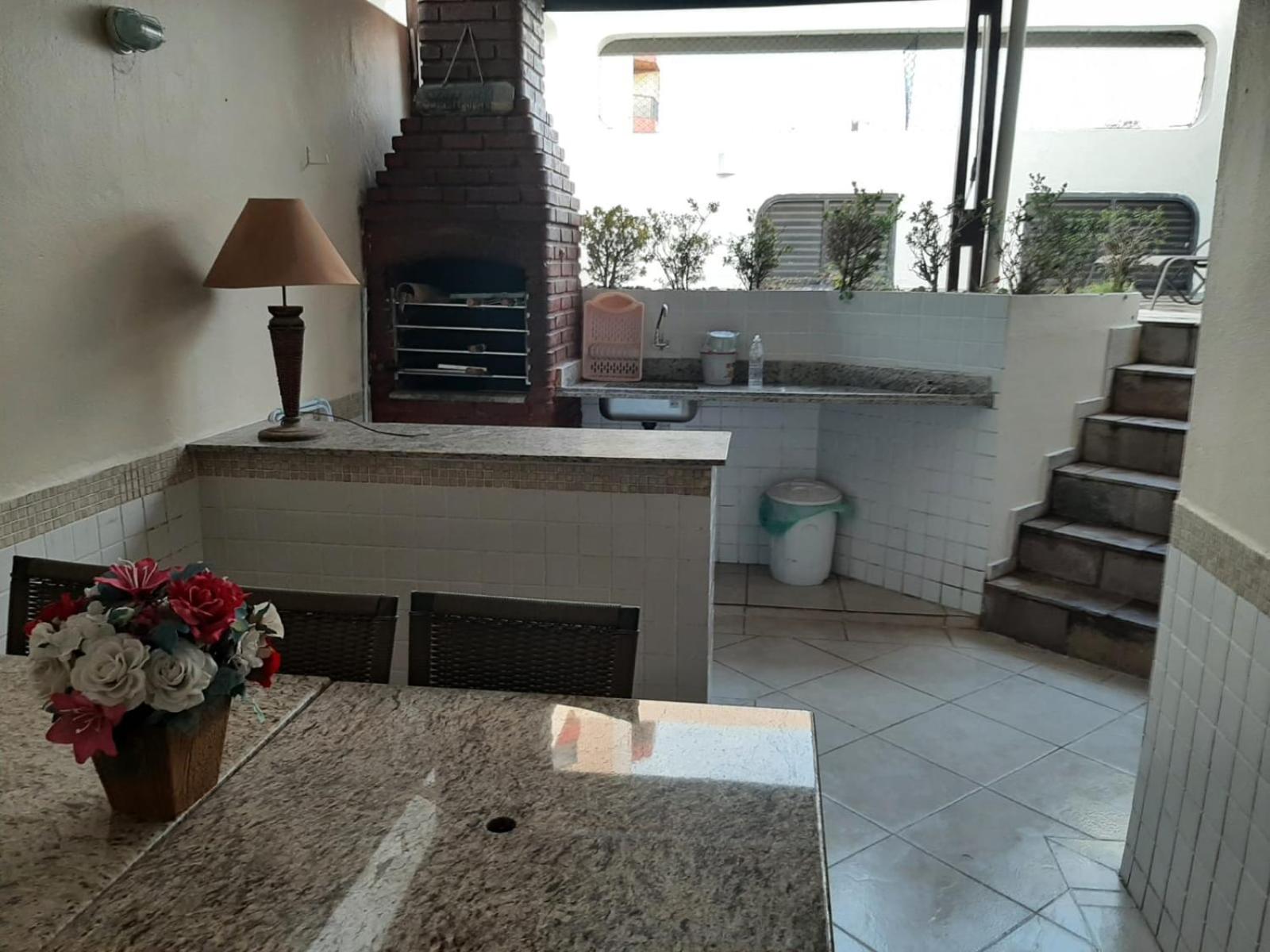 Penthouse Apartment - Photo 32